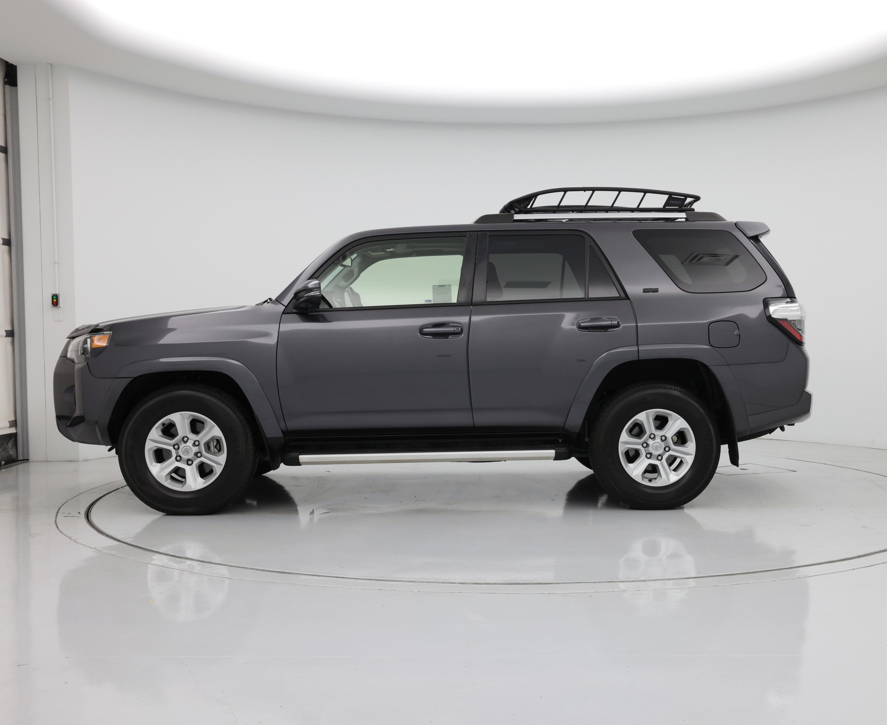 Thumbnail: 2023 Toyota 4Runner - 3