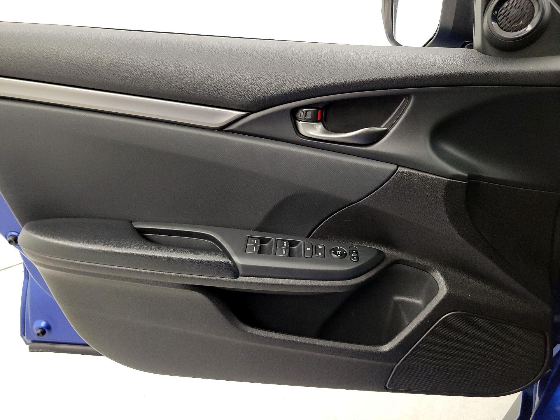 Thumbnail: 2020 Honda Civic - 12