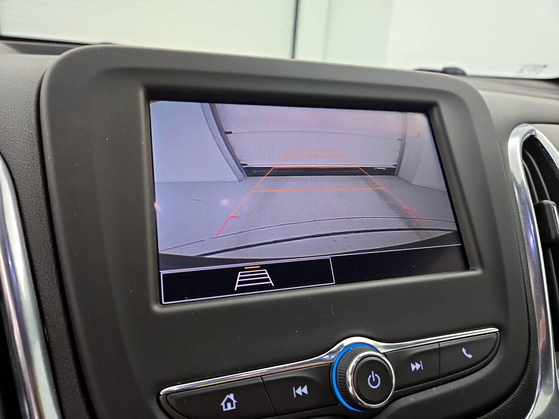 Thumbnail: 2022 Chevrolet Equinox - 14