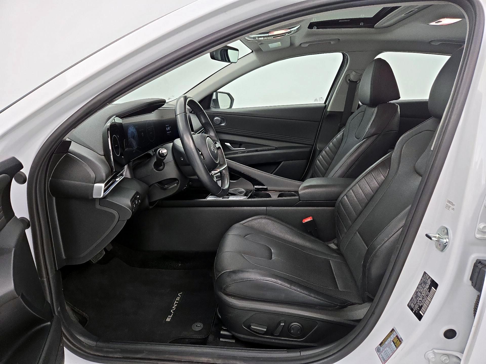 Thumbnail: 2023 Hyundai Elantra - 11