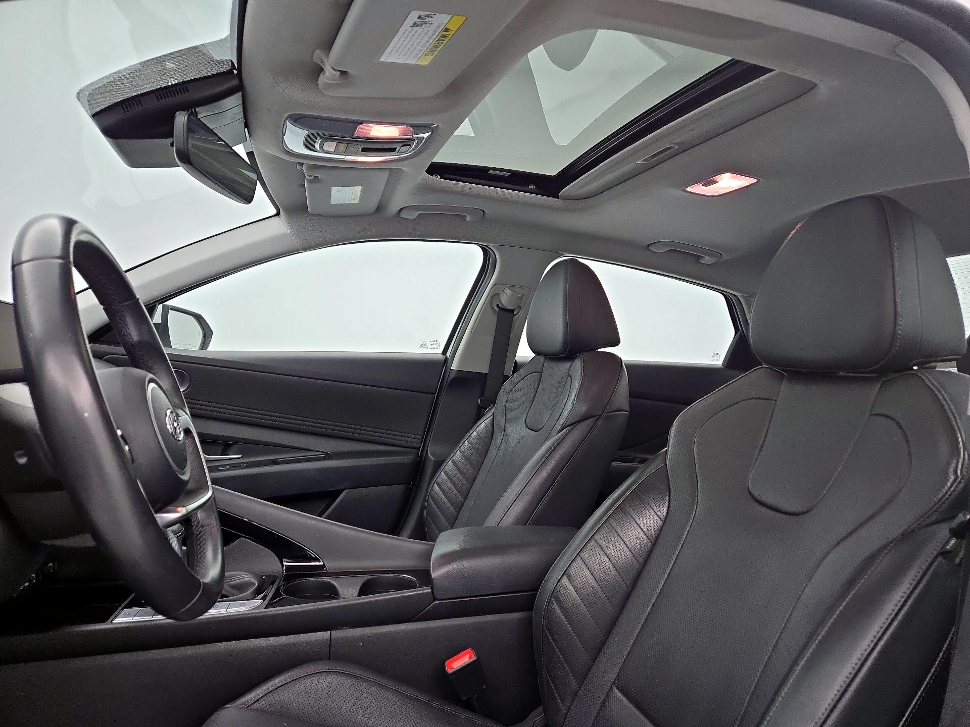 Thumbnail: 2023 Hyundai Elantra - 20