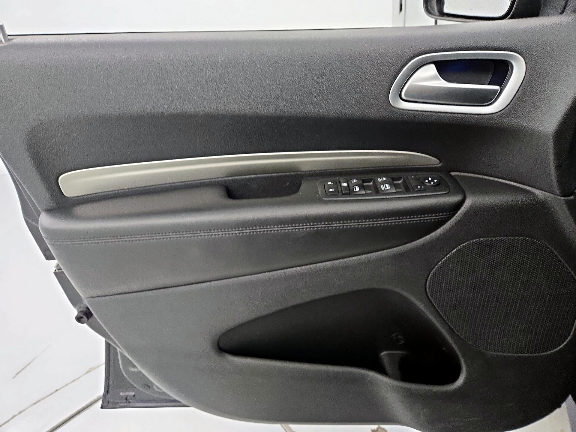 Thumbnail: 2020 Dodge Durango - 12