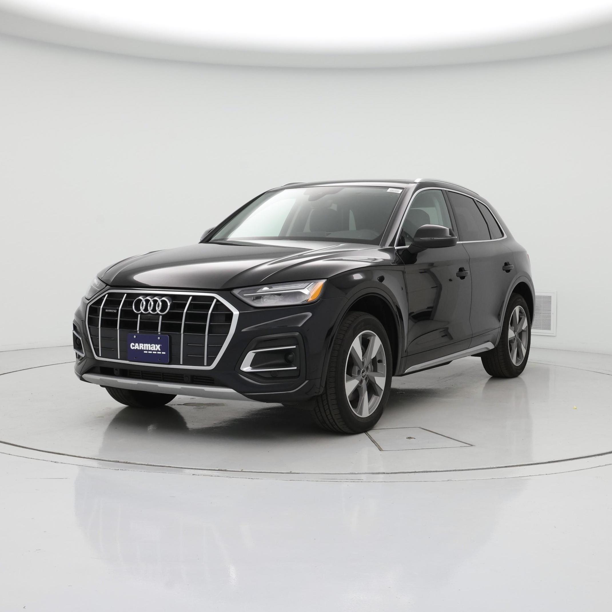 Thumbnail: 2022 Audi Q5 - 4