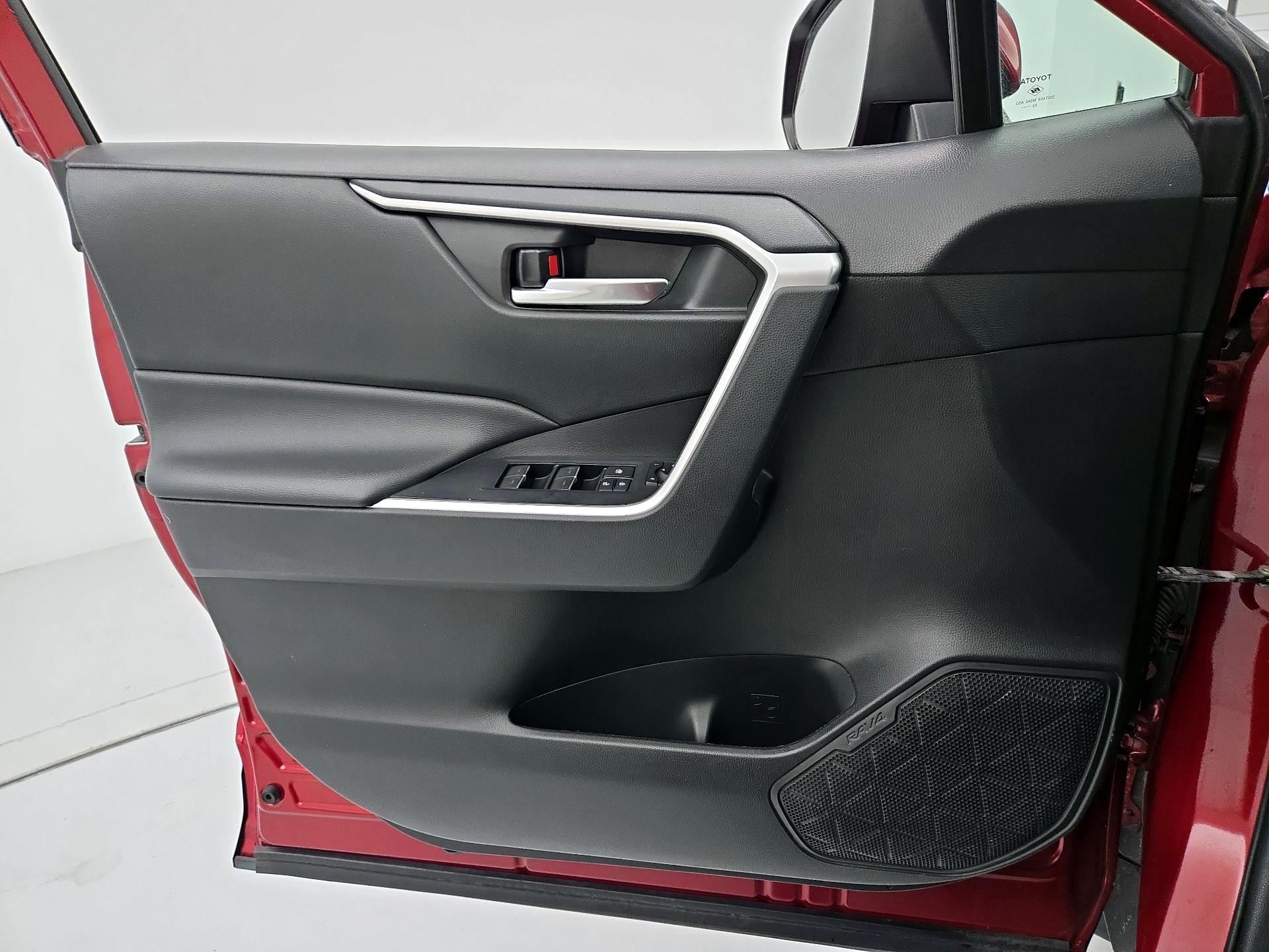 Thumbnail: 2023 Toyota RAV4 - 12