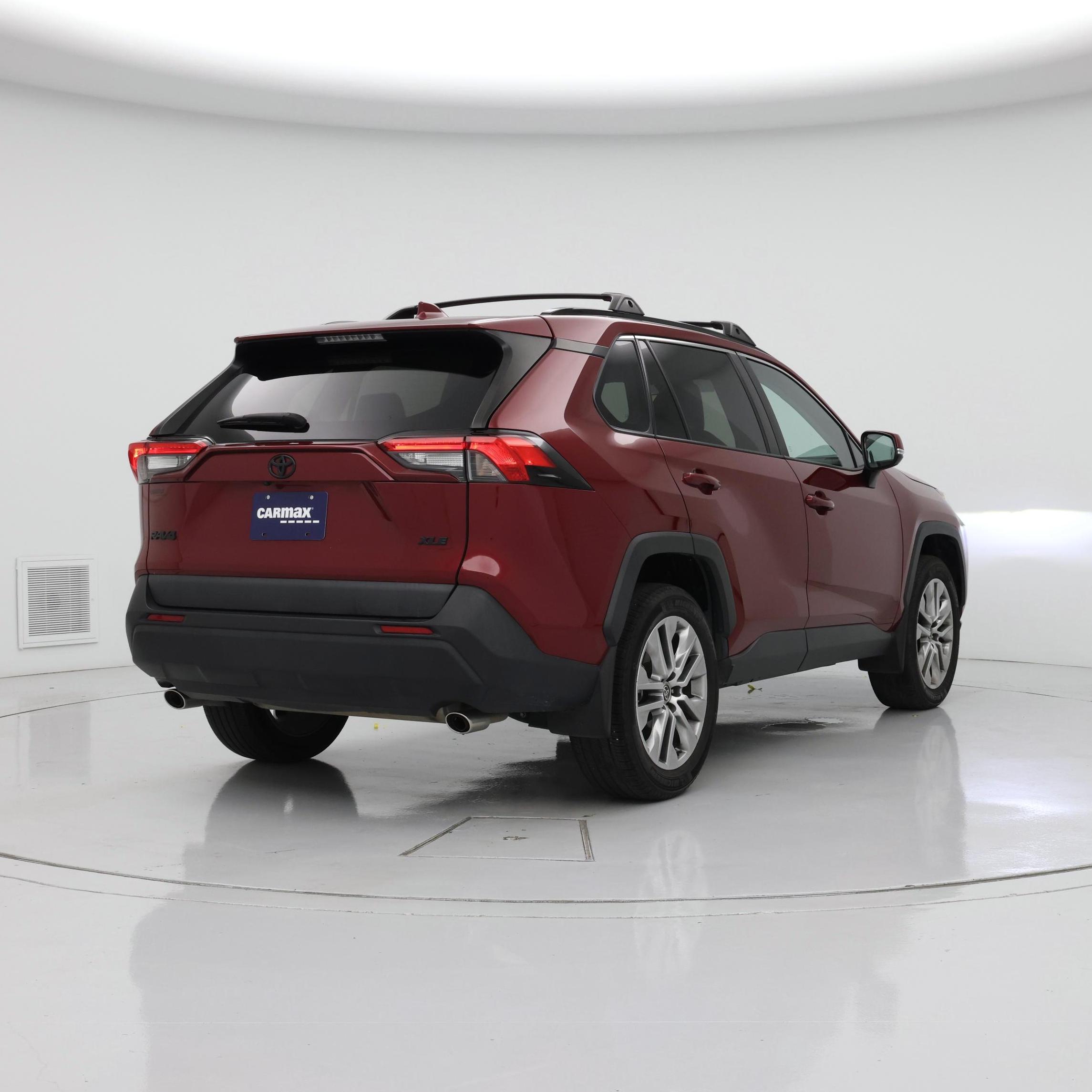 Thumbnail: 2023 Toyota RAV4 - 8