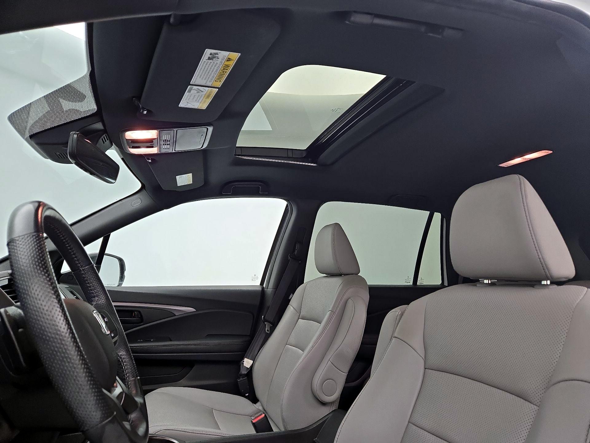Thumbnail: 2022 Honda Passport - 19