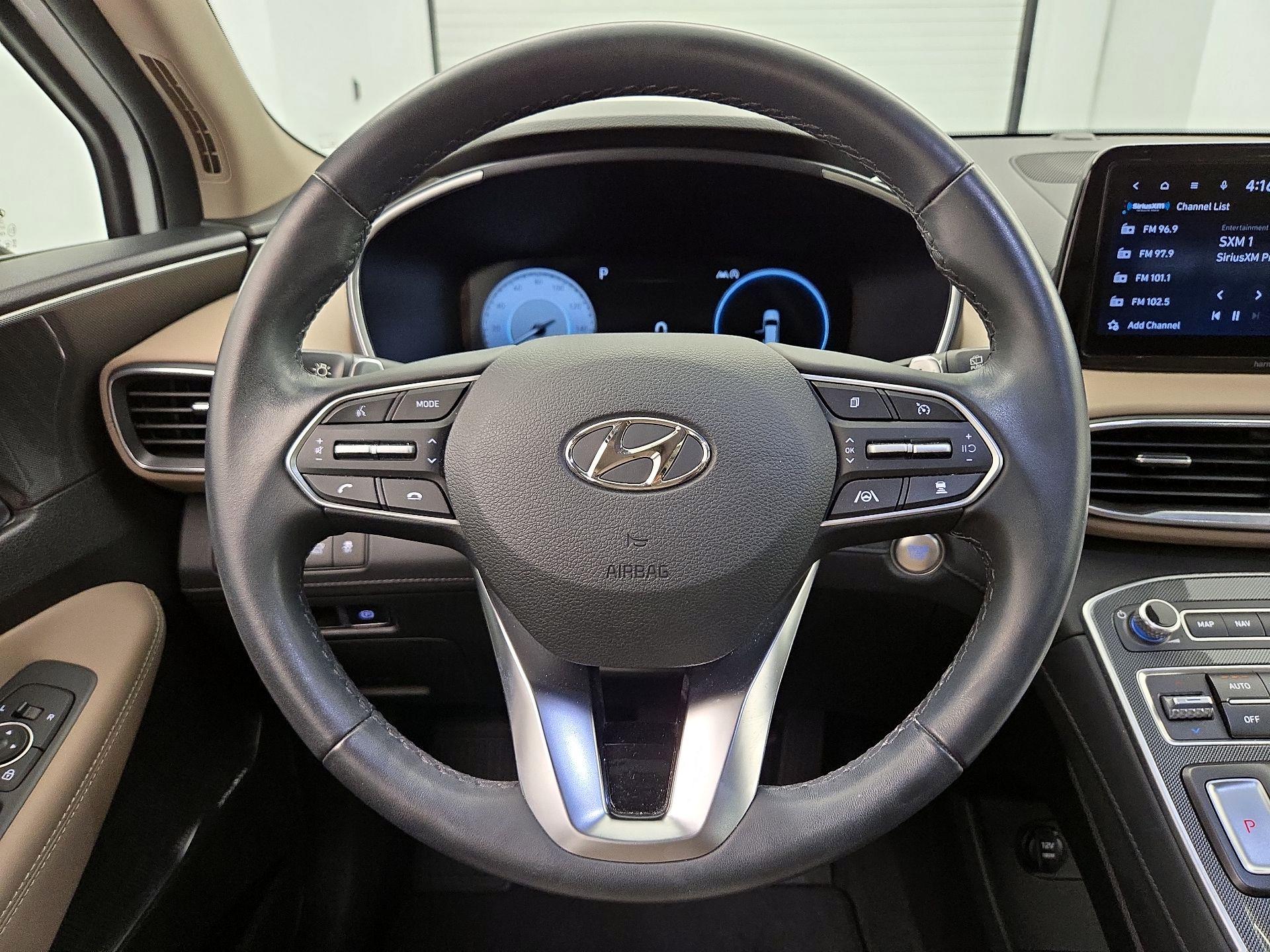 Thumbnail: 2022 Hyundai Santa Fe - 10