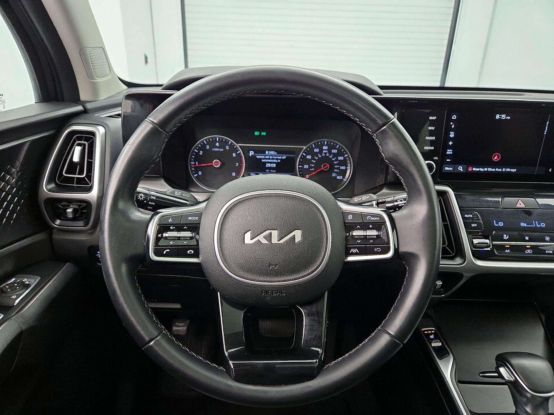 Thumbnail: 2022 Kia Sorento - 10