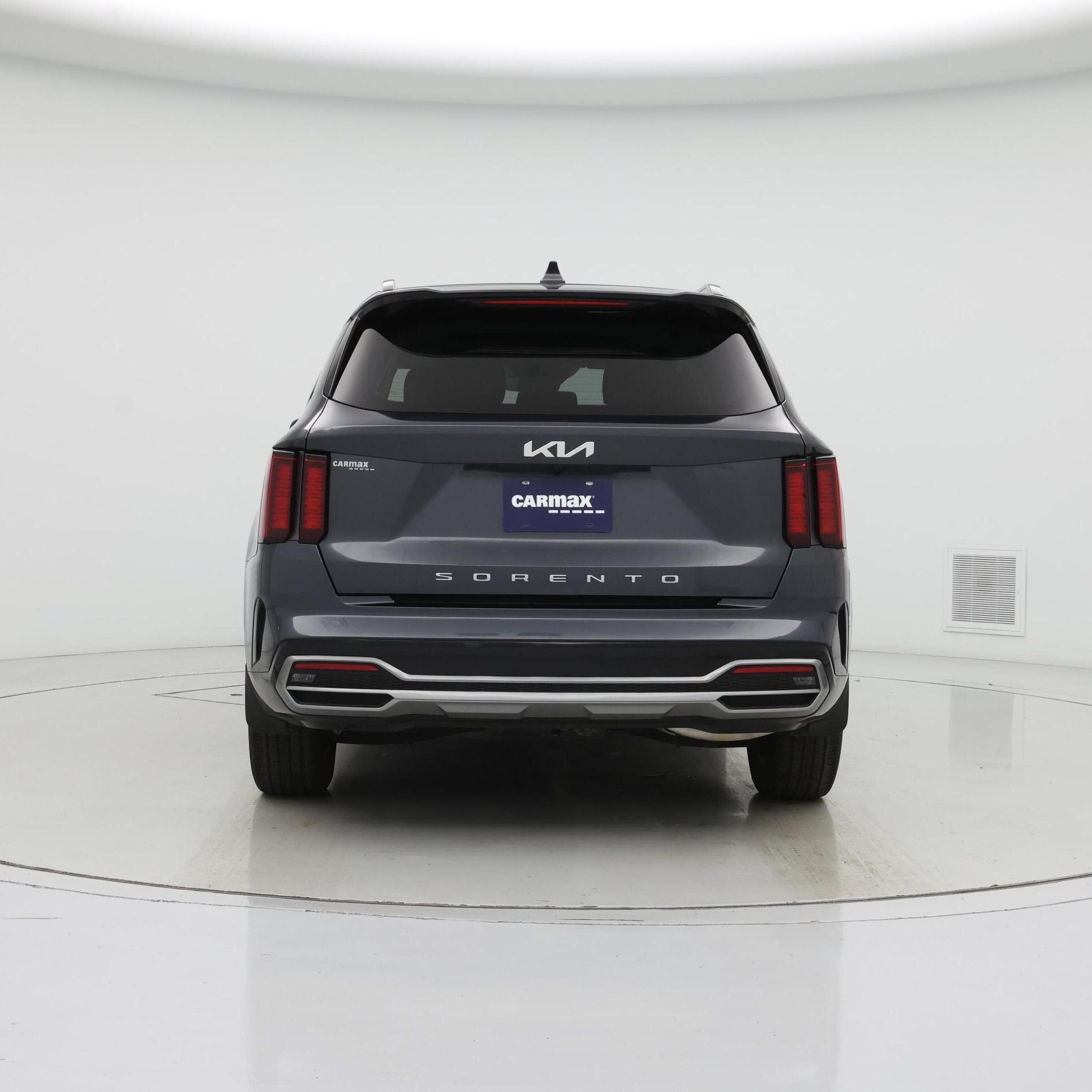 Thumbnail: 2022 Kia Sorento - 6