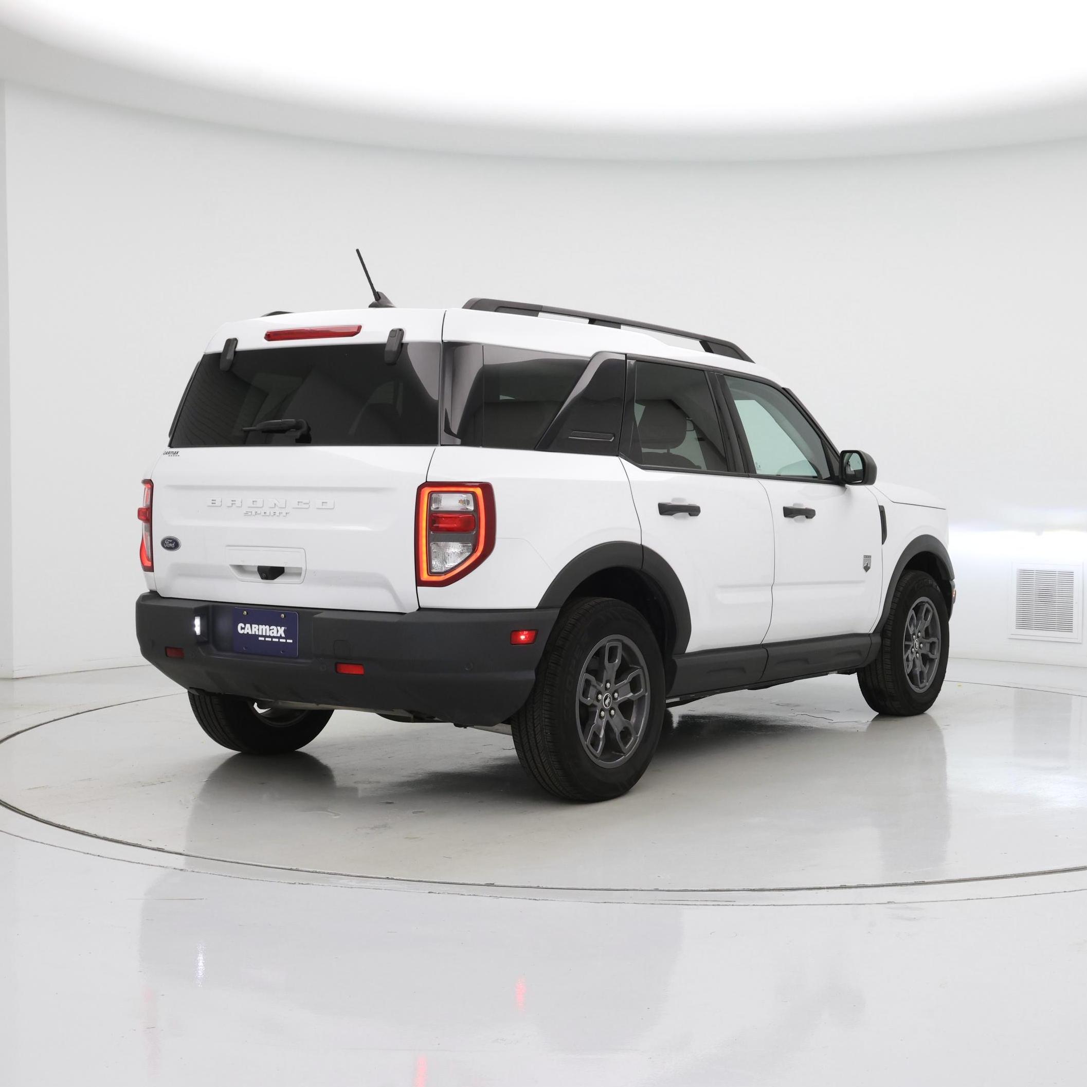 Thumbnail: 2022 Ford Bronco Sport - 8