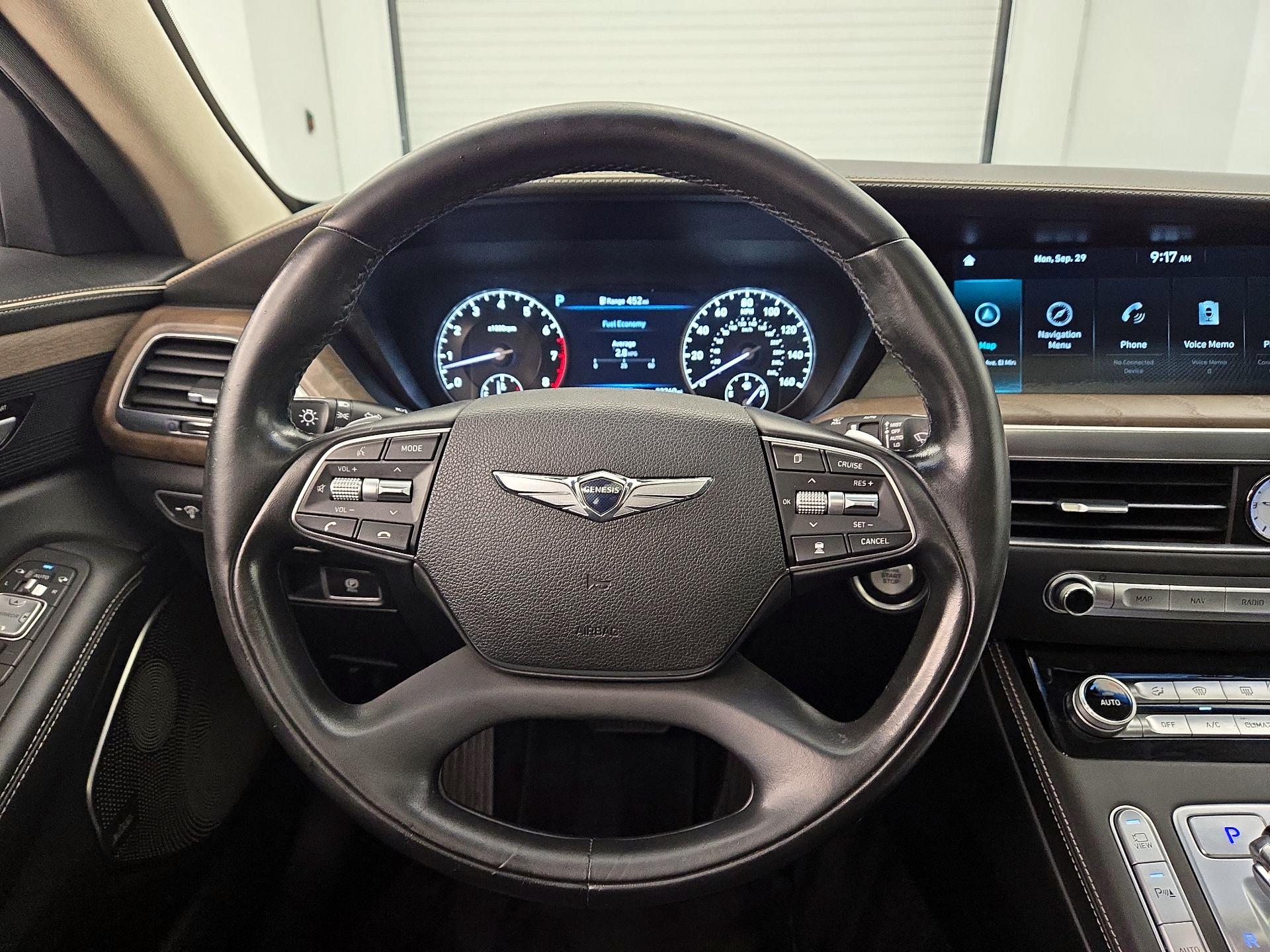 Thumbnail: 2021 Genesis G90 - 10