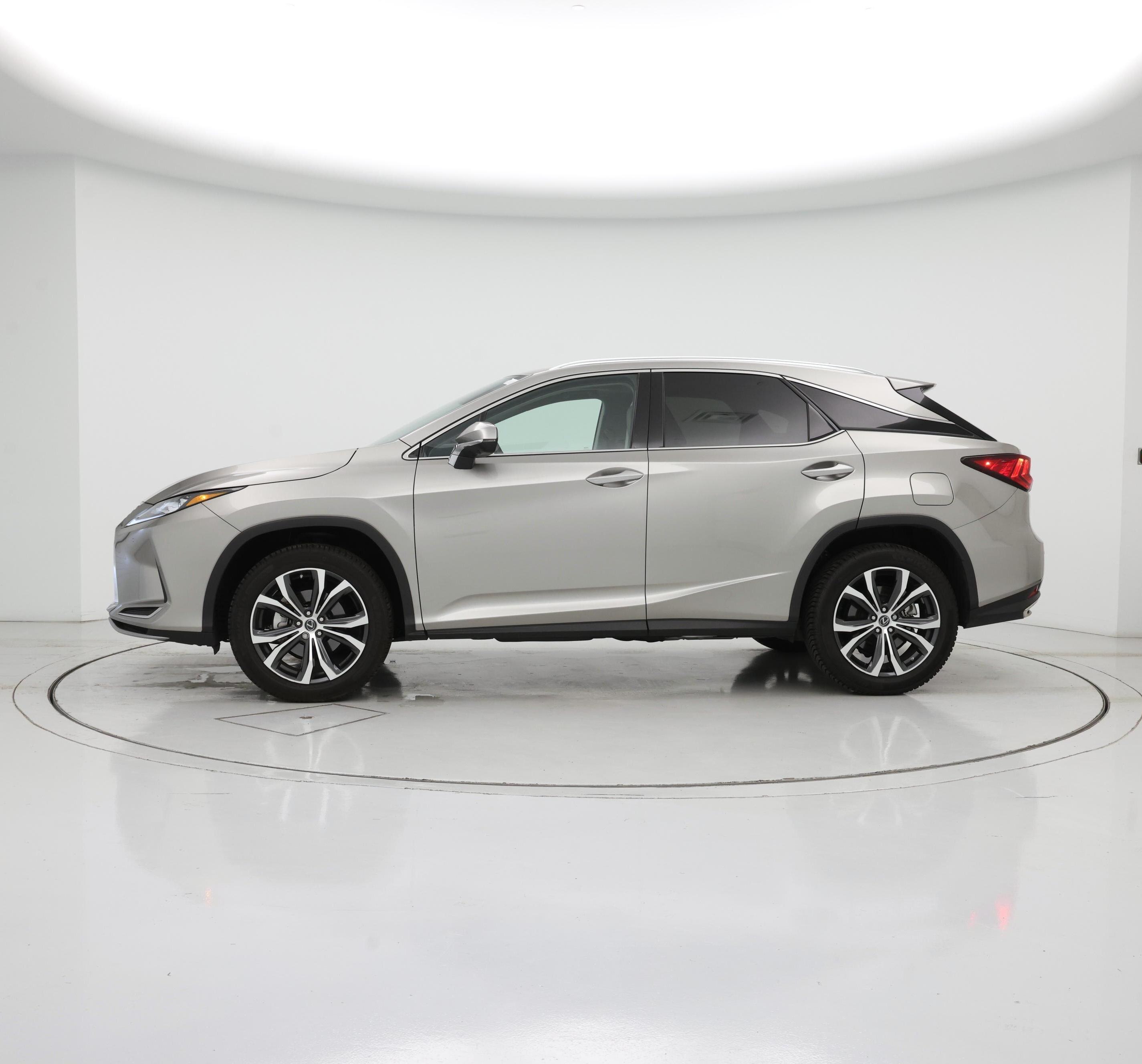 Thumbnail: 2021 Lexus RX - 3