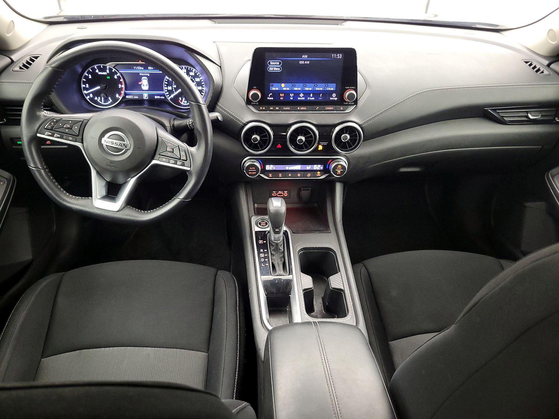 Thumbnail: 2021 Nissan Sentra - 9