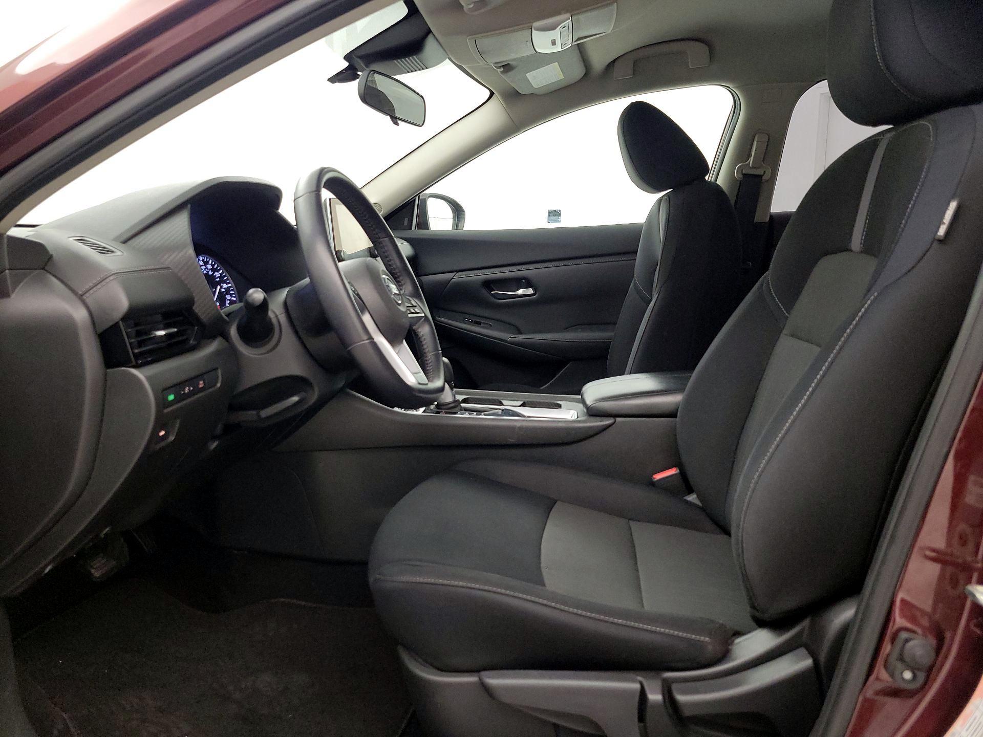 Thumbnail: 2021 Nissan Sentra - 11