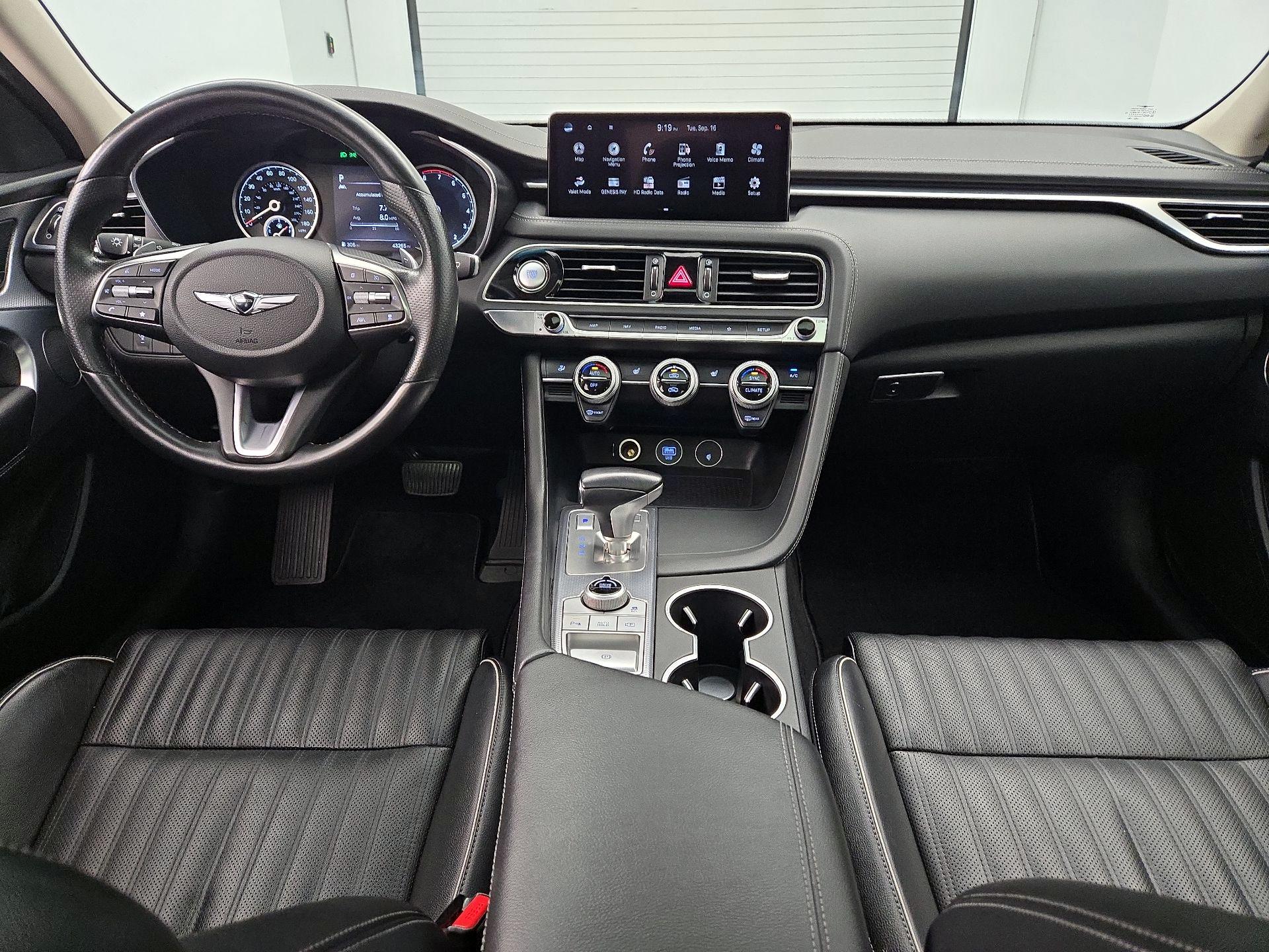 Thumbnail: 2022 Genesis G70 - 9