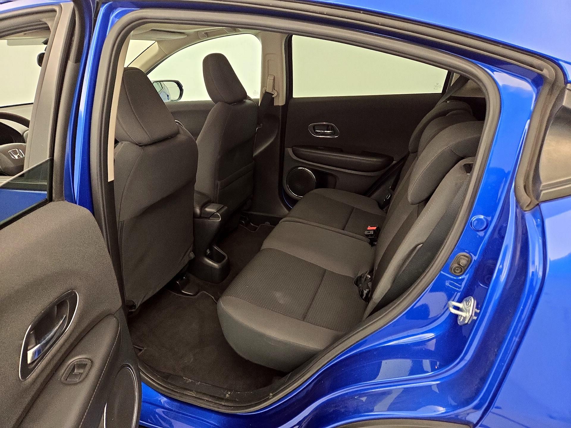 Thumbnail: 2021 Honda HR-V - 20