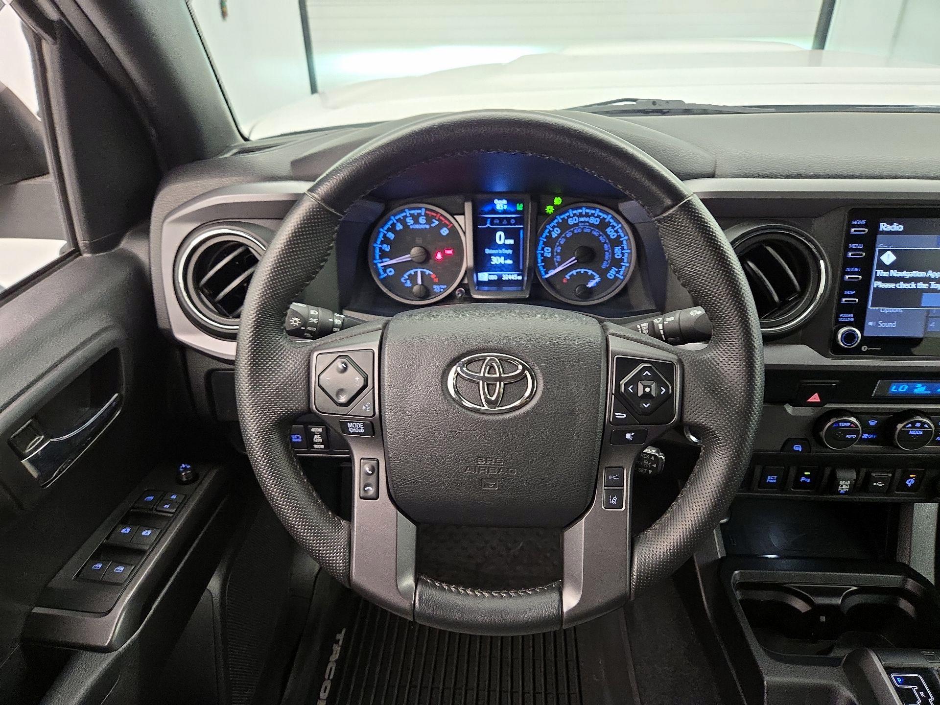 Thumbnail: 2022 Toyota Tacoma - 10