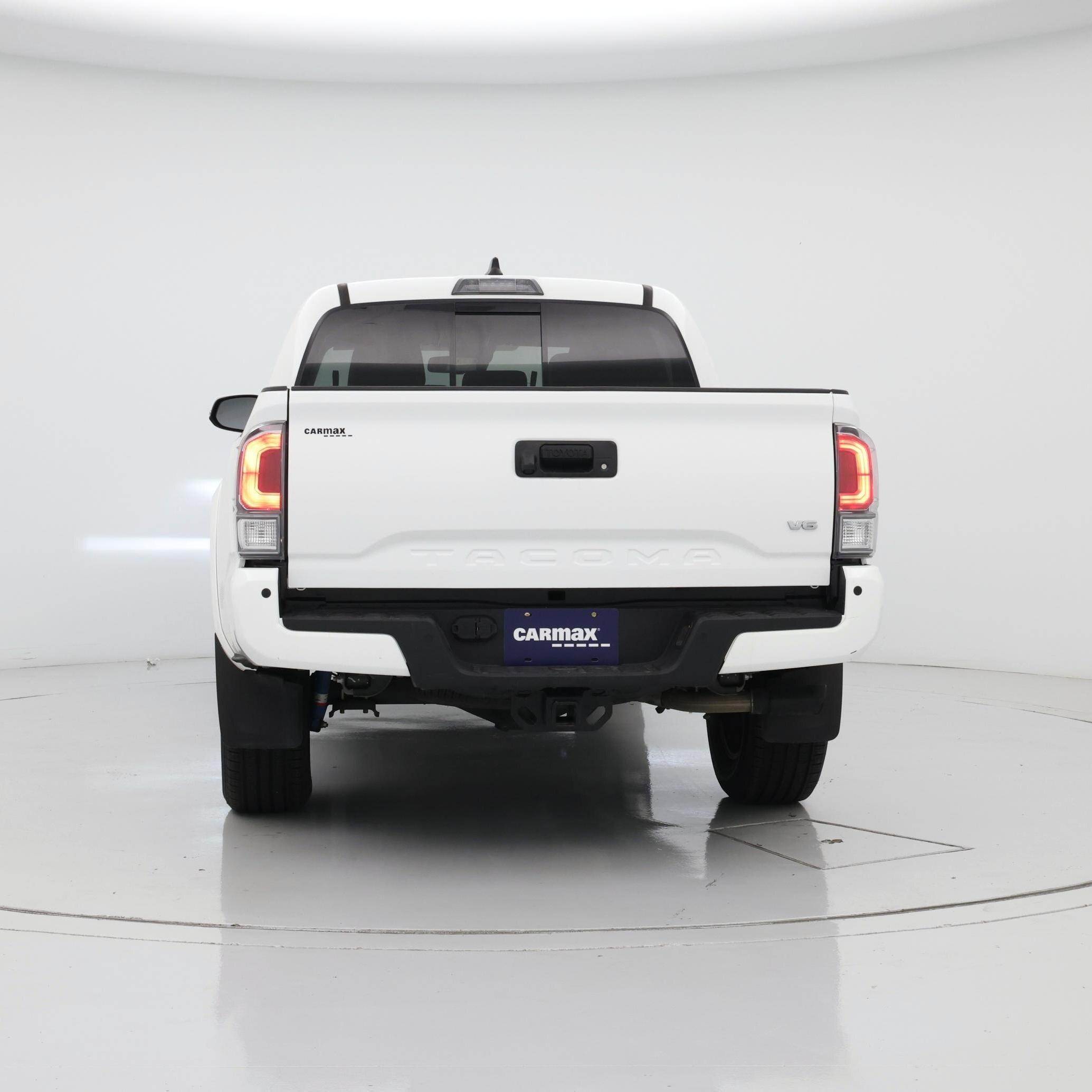 Thumbnail: 2022 Toyota Tacoma - 6