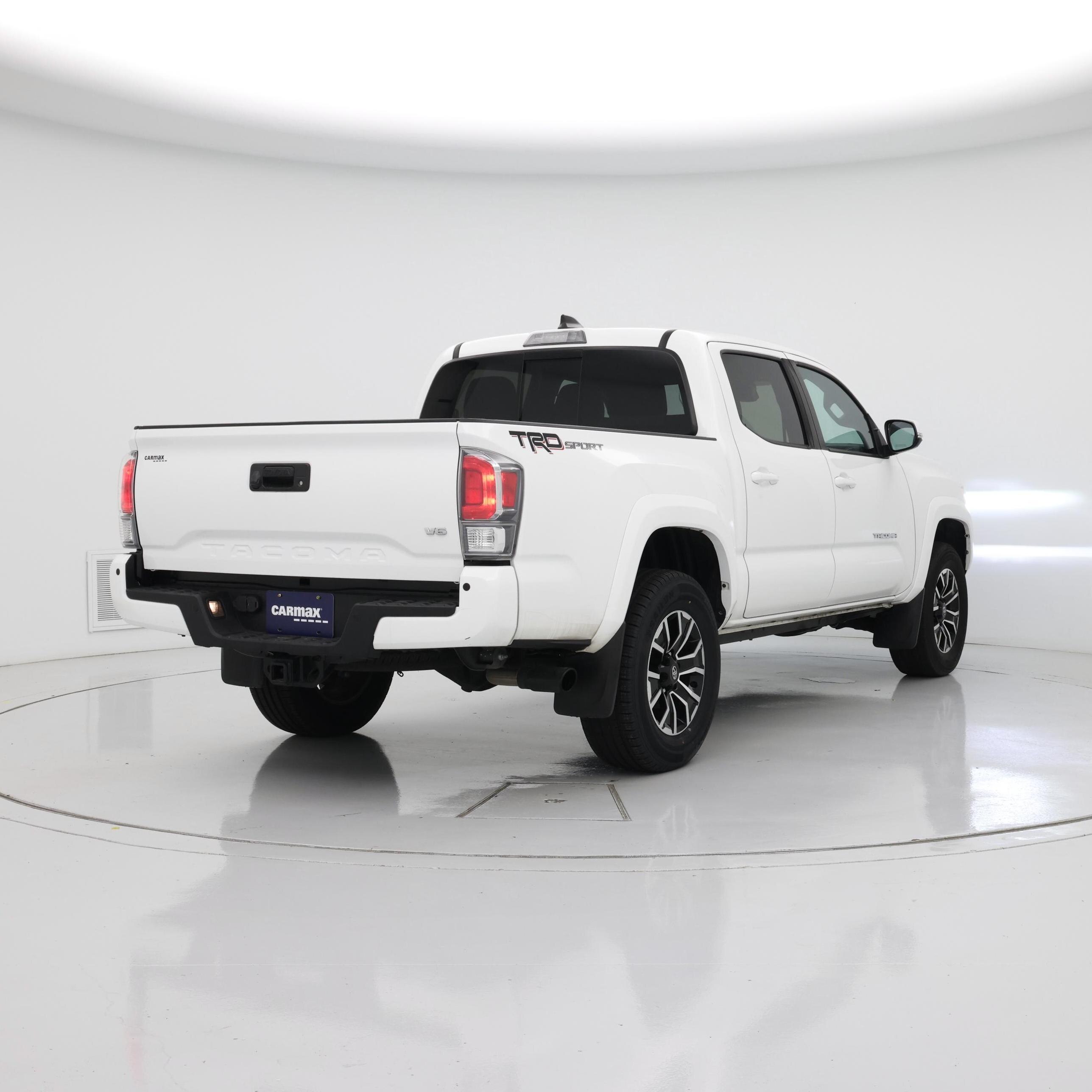 Thumbnail: 2022 Toyota Tacoma - 8