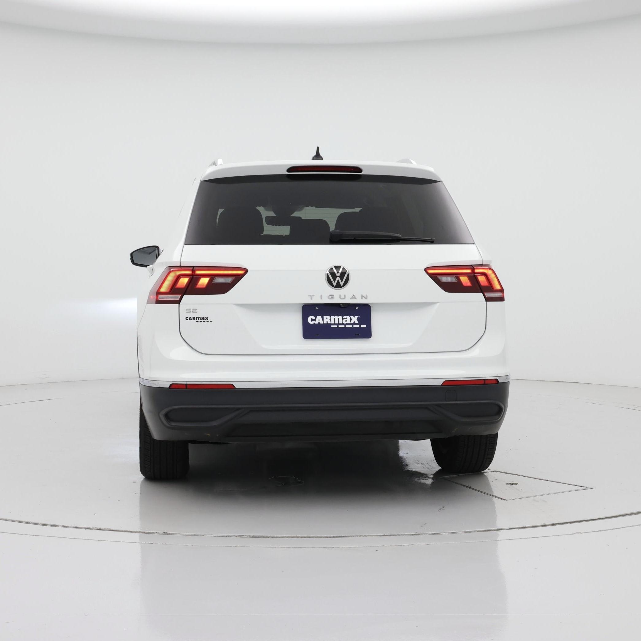 Thumbnail: 2022 Volkswagen Tiguan - 6