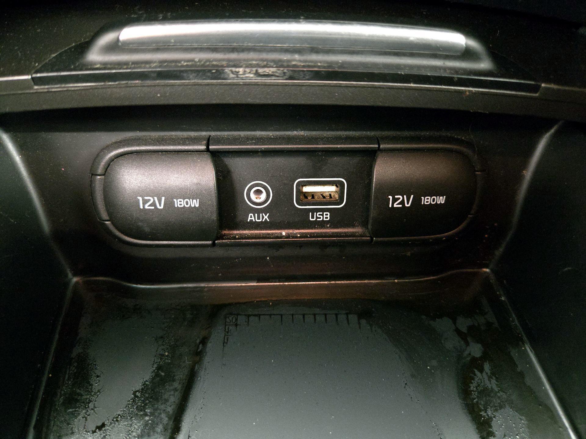 Thumbnail: 2020 Kia Optima - 18