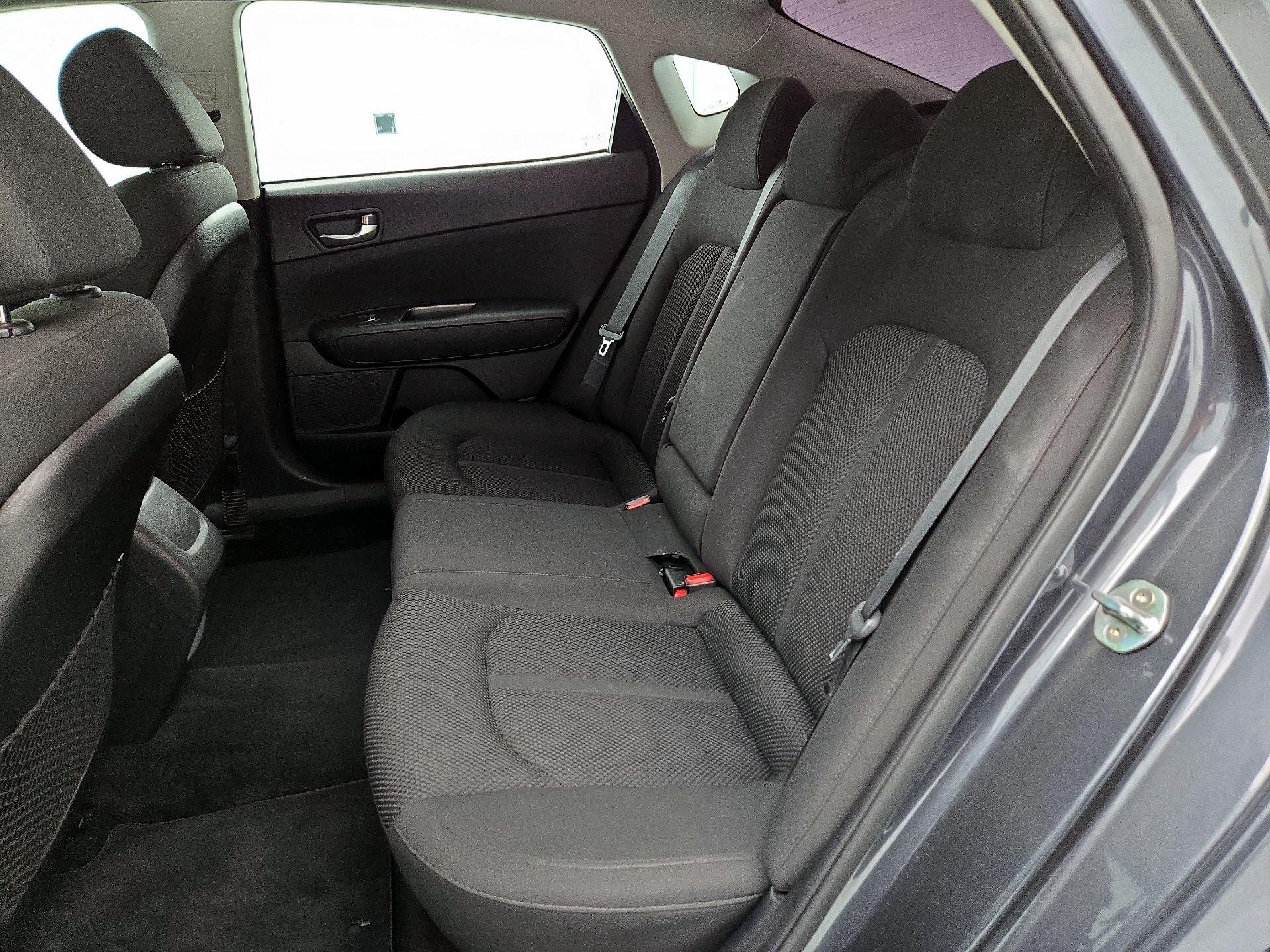 Thumbnail: 2020 Kia Optima - 19