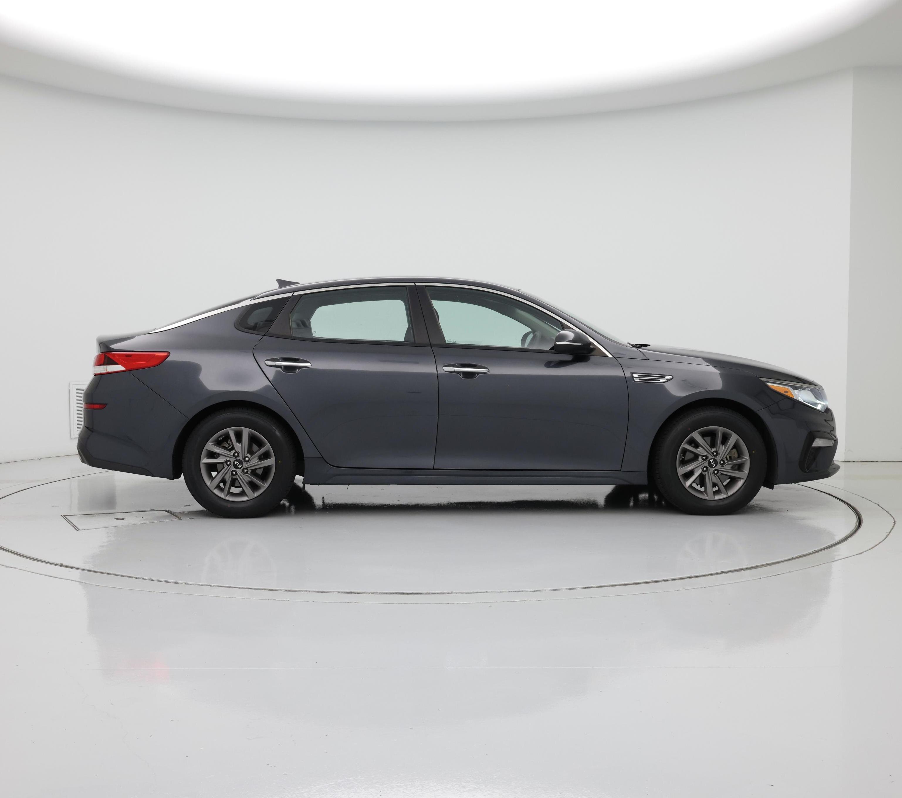 Thumbnail: 2020 Kia Optima - 7