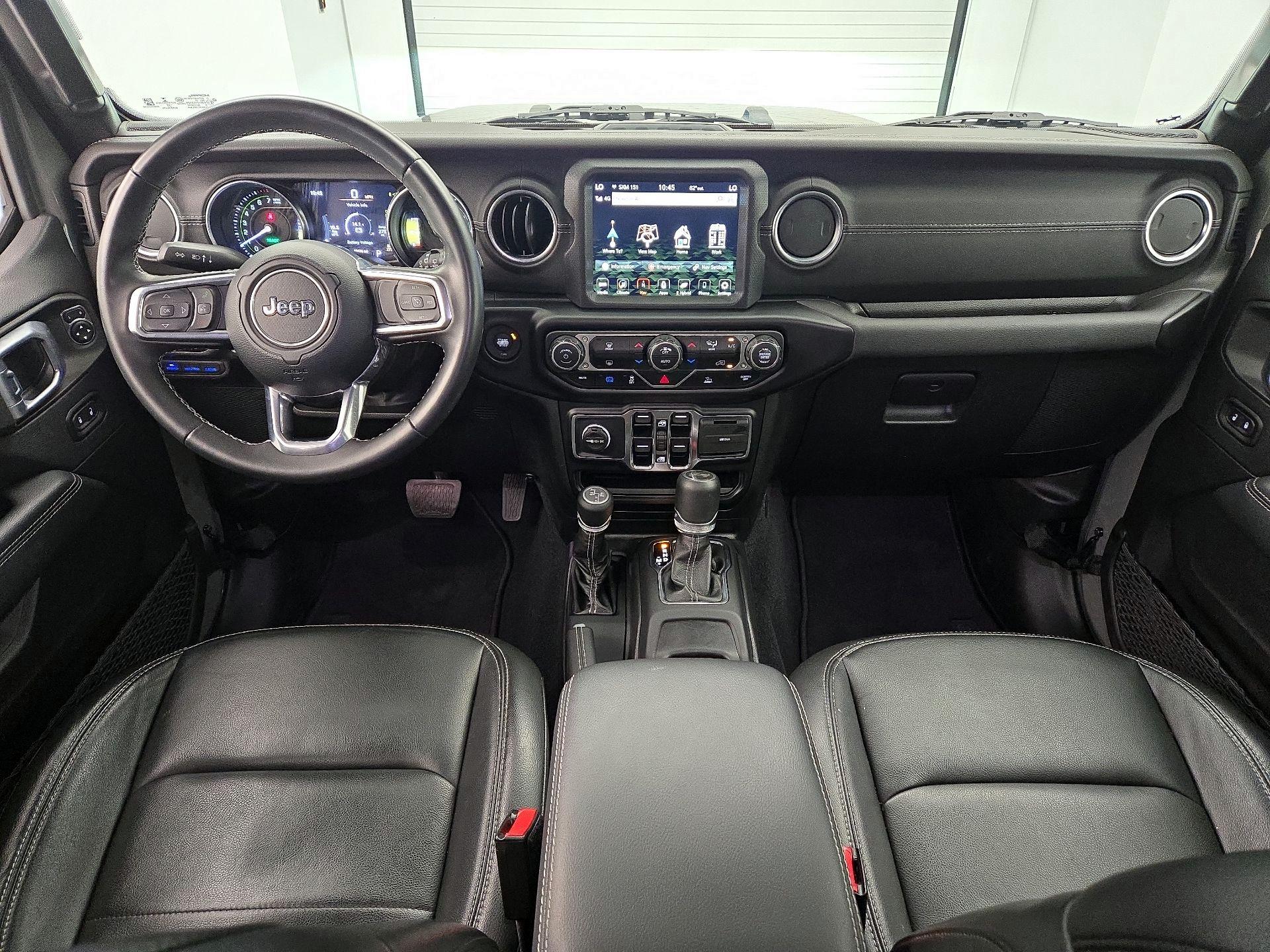 Thumbnail: 2022 Jeep Wrangler - 9