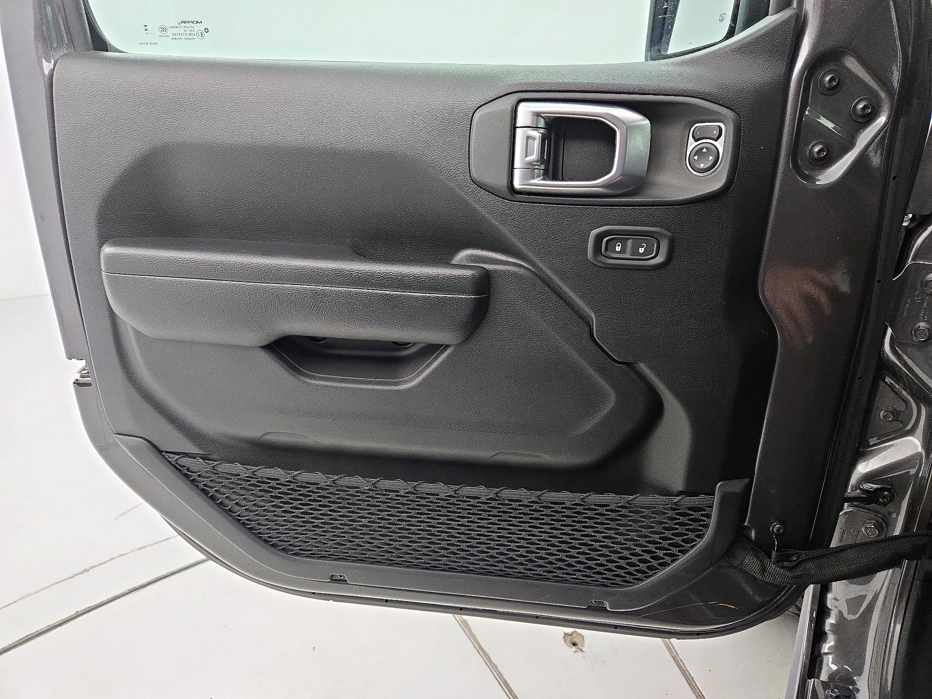 Thumbnail: 2023 Jeep Wrangler - 12