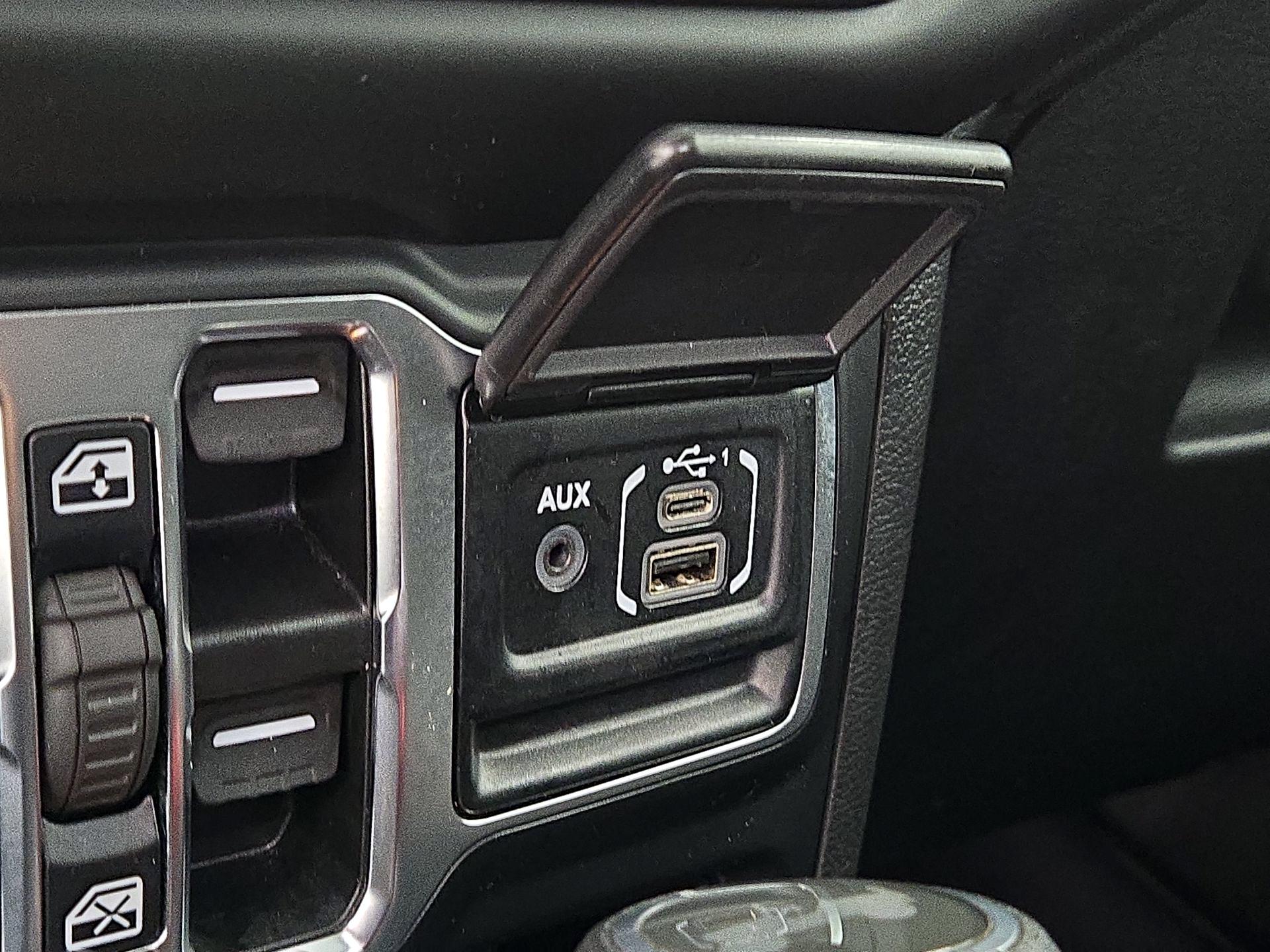 Thumbnail: 2023 Jeep Wrangler - 19