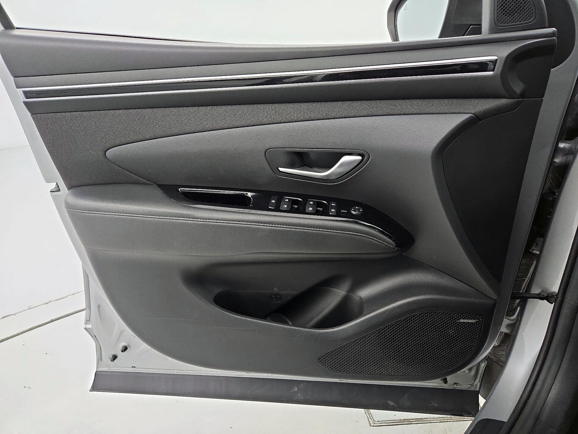 Thumbnail: 2022 Hyundai Tucson - 12