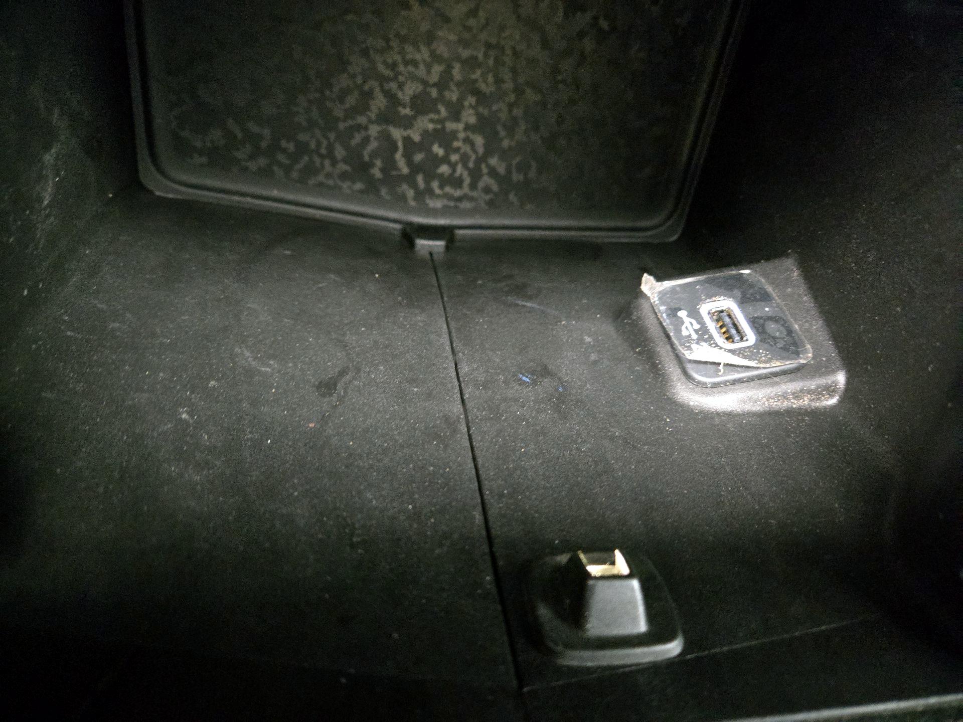 Thumbnail: 2021 Jeep Wrangler - 19