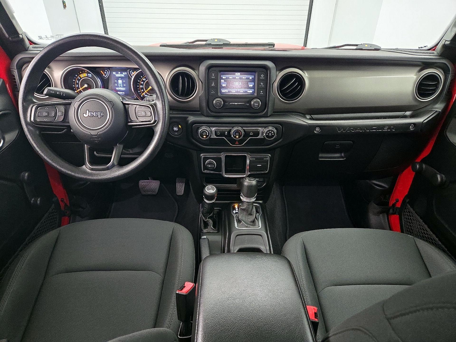 Thumbnail: 2021 Jeep Wrangler - 9