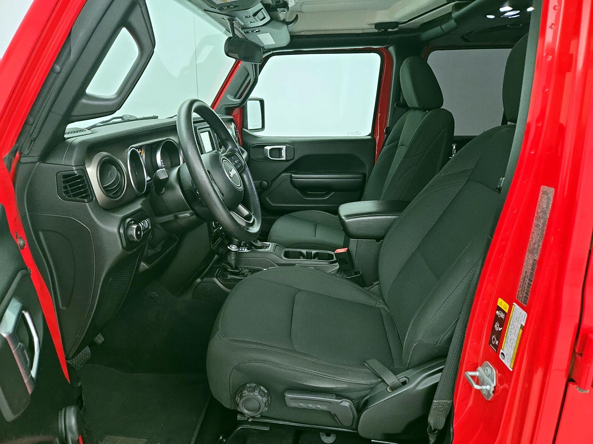 Thumbnail: 2021 Jeep Wrangler - 11