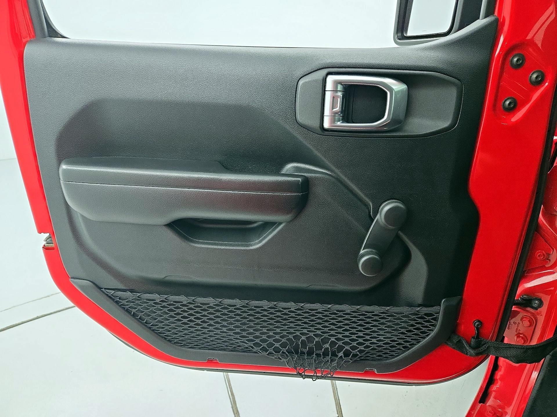 Thumbnail: 2021 Jeep Wrangler - 12