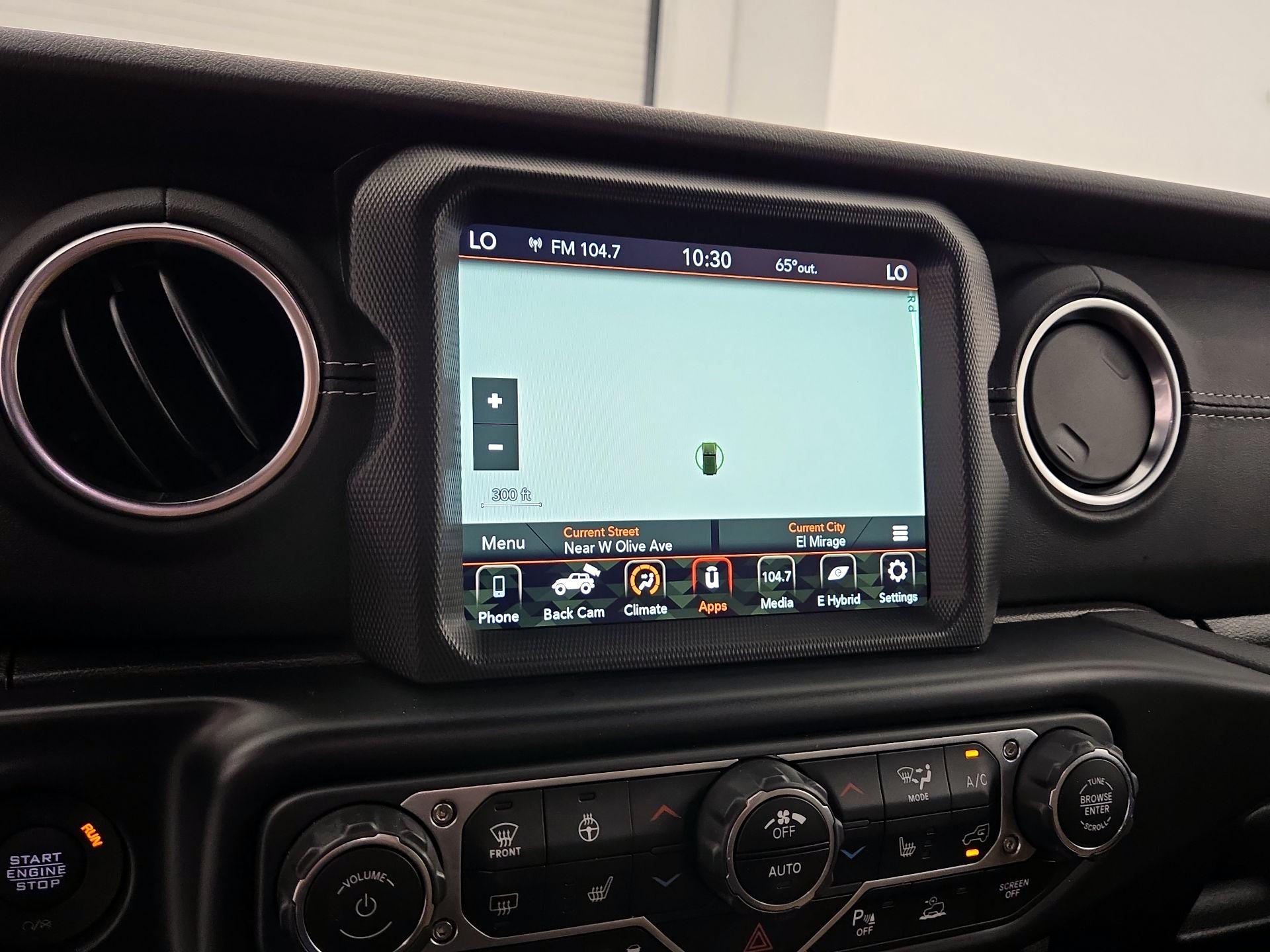 Thumbnail: 2022 Jeep Wrangler - 14