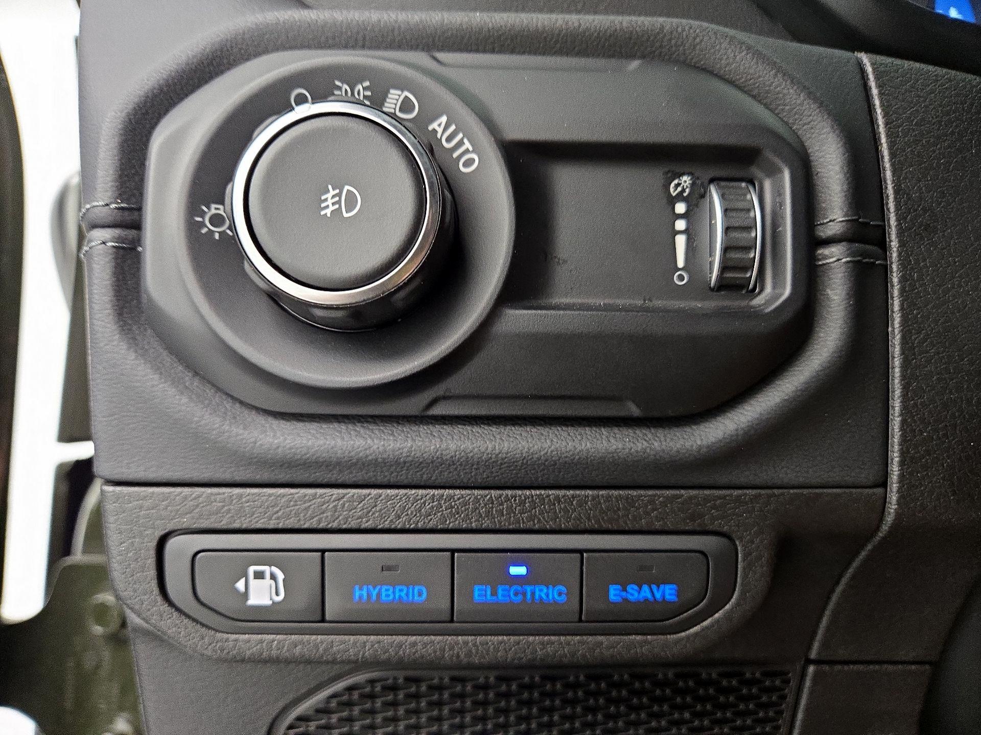 Thumbnail: 2024 Jeep Wrangler - 13