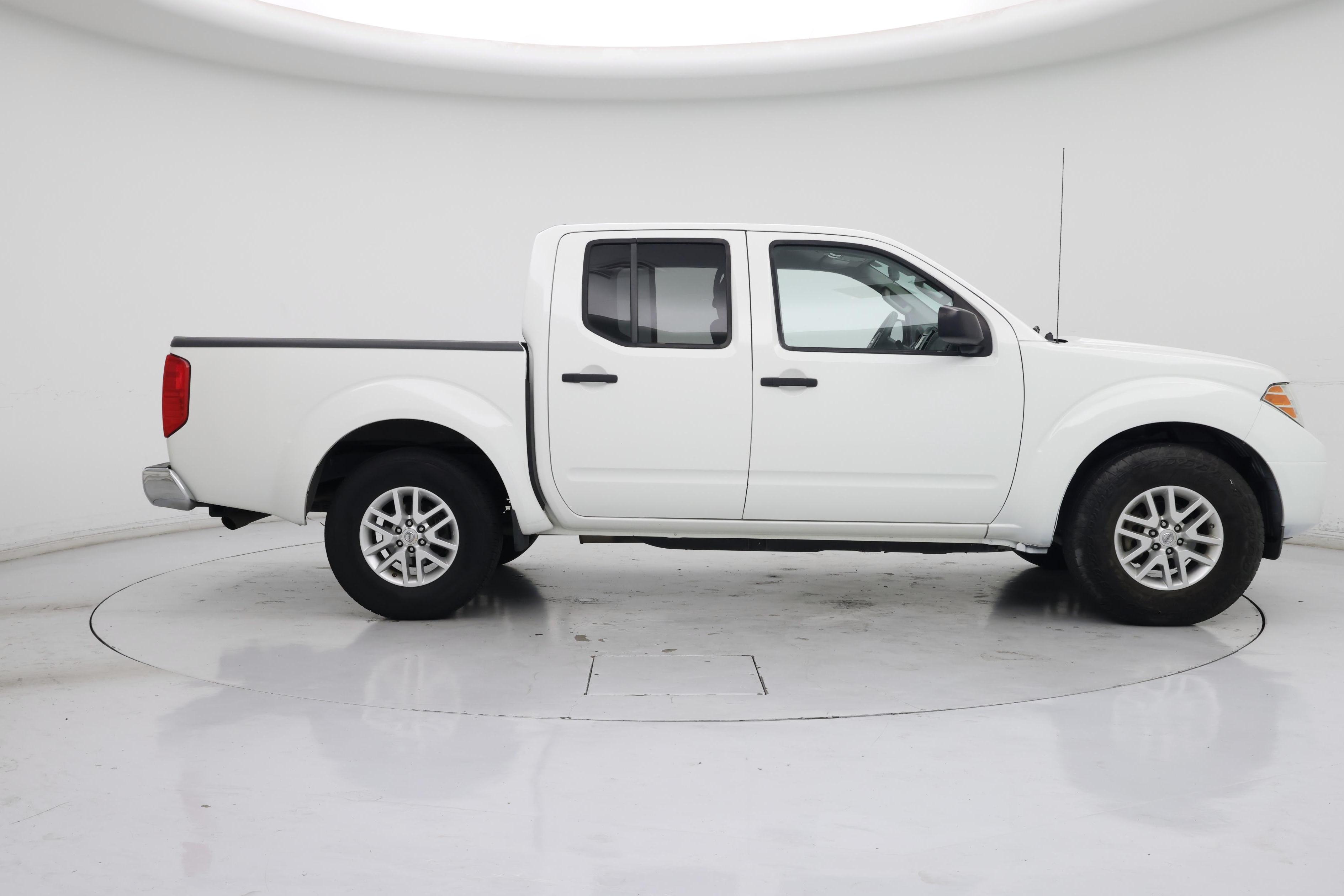 Thumbnail: 2015 Nissan Frontier - 7