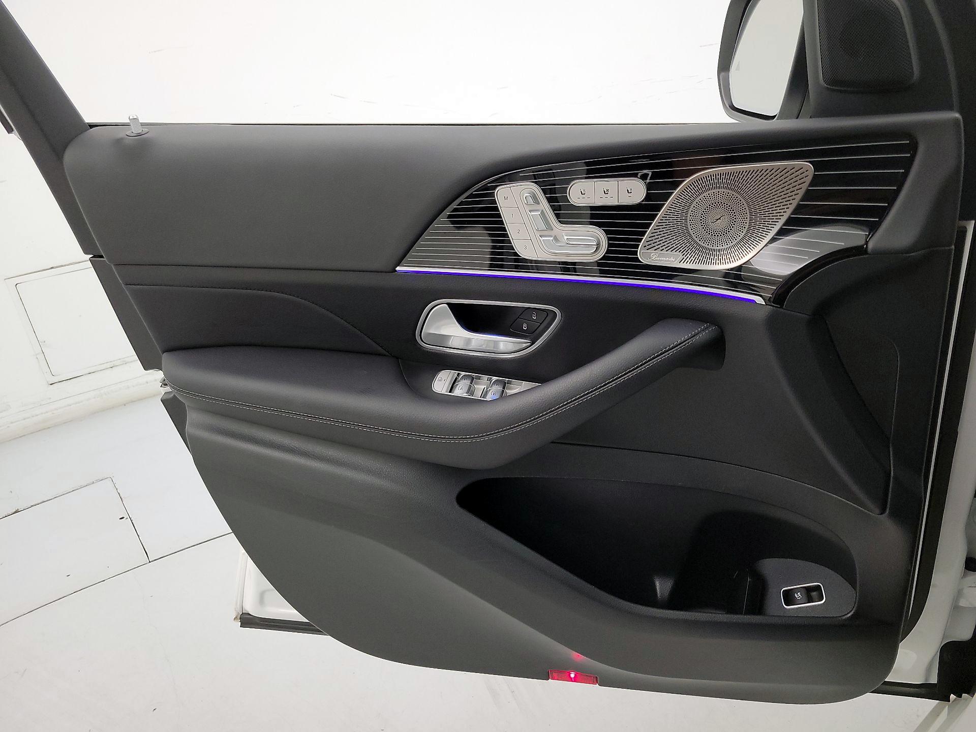 Thumbnail: 2025 Mercedes-Benz GLS - 12