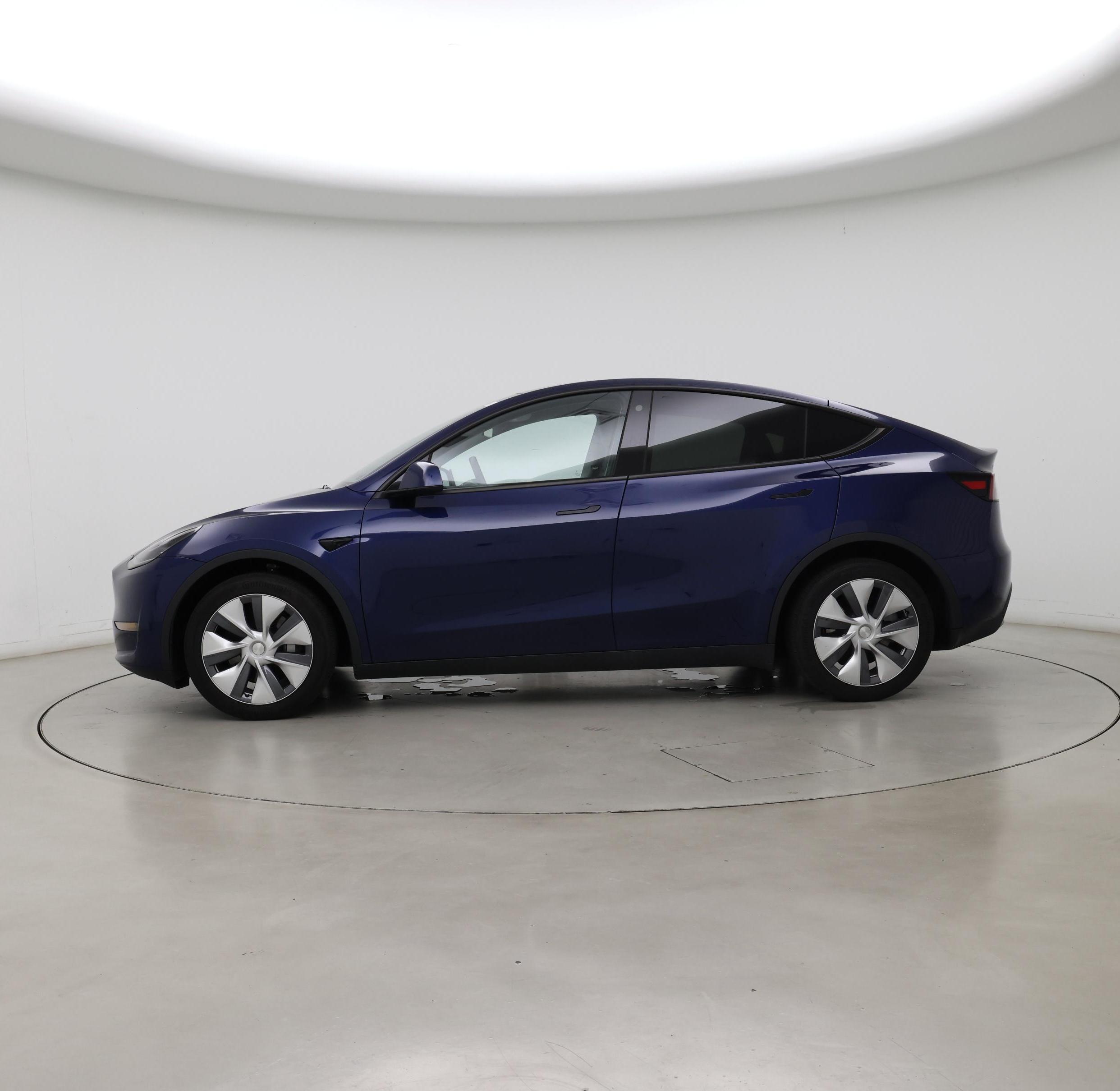 Thumbnail: 2023 Tesla Model Y - 3
