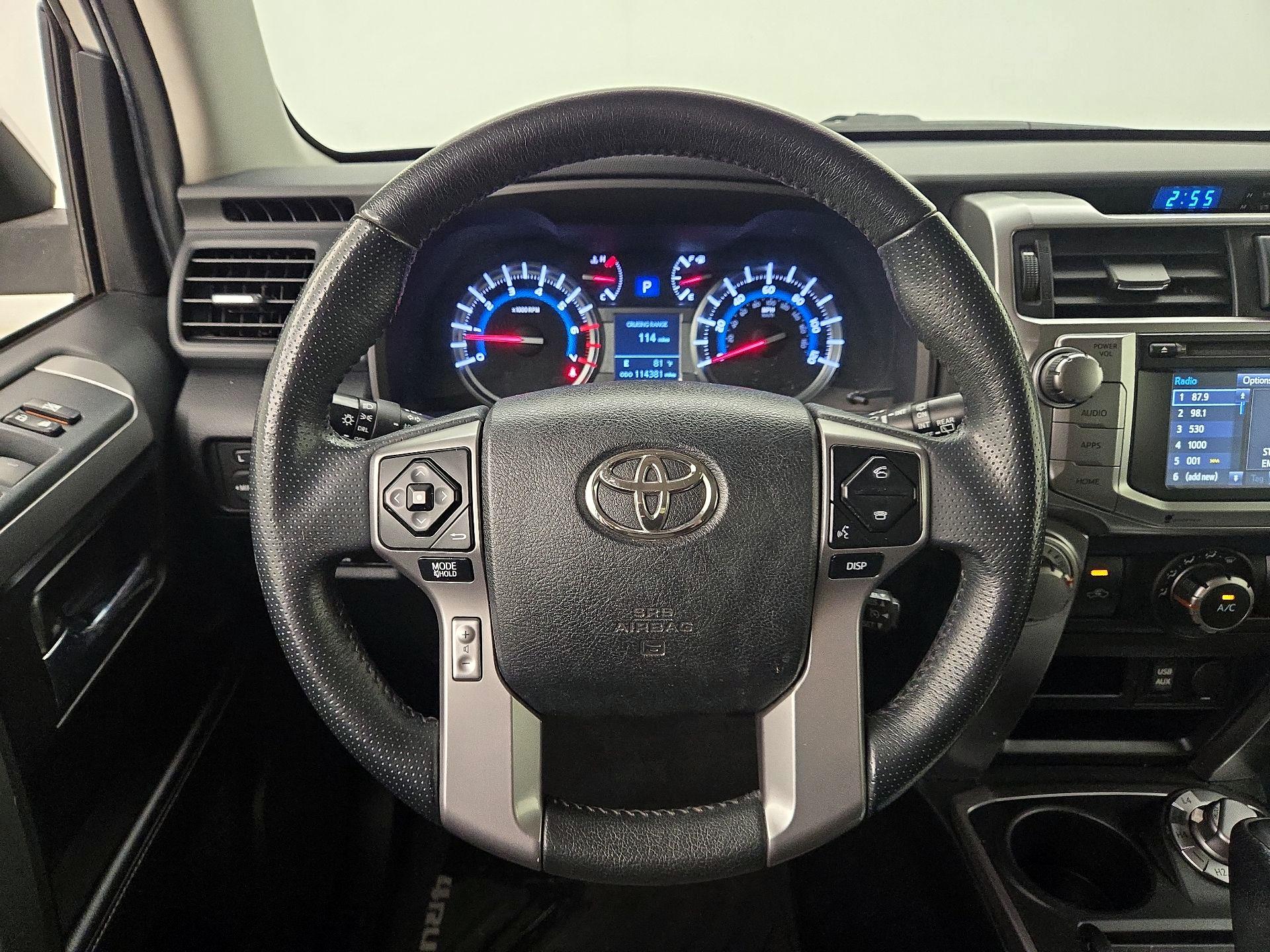 Thumbnail: 2016 Toyota 4Runner - 10