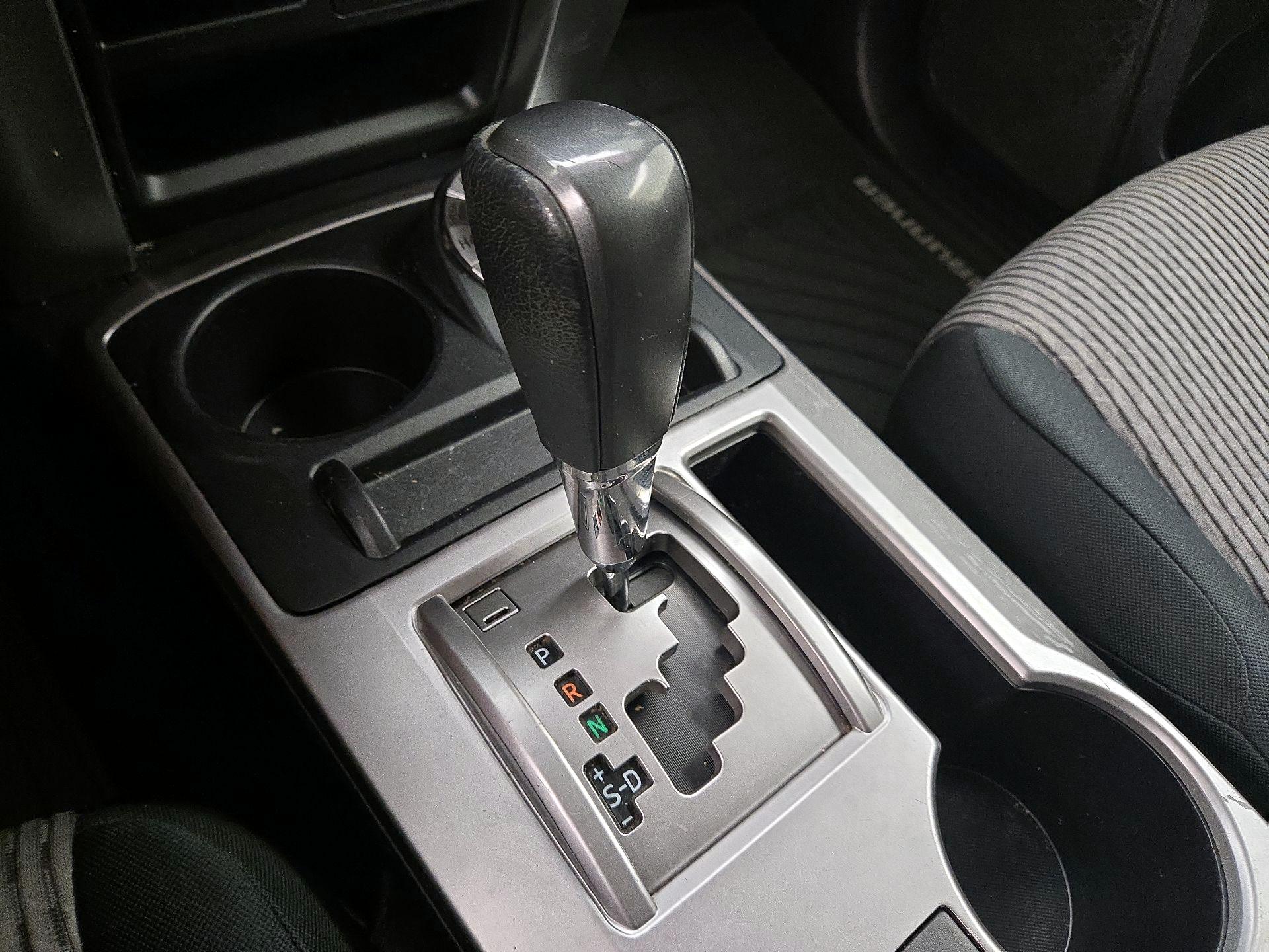 Thumbnail: 2016 Toyota 4Runner - 17