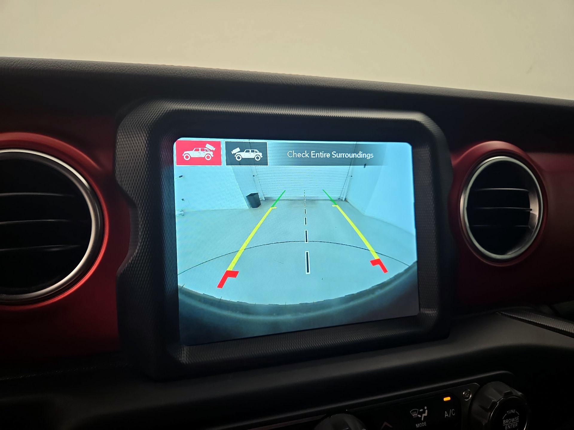 Thumbnail: 2021 Jeep Wrangler - 15