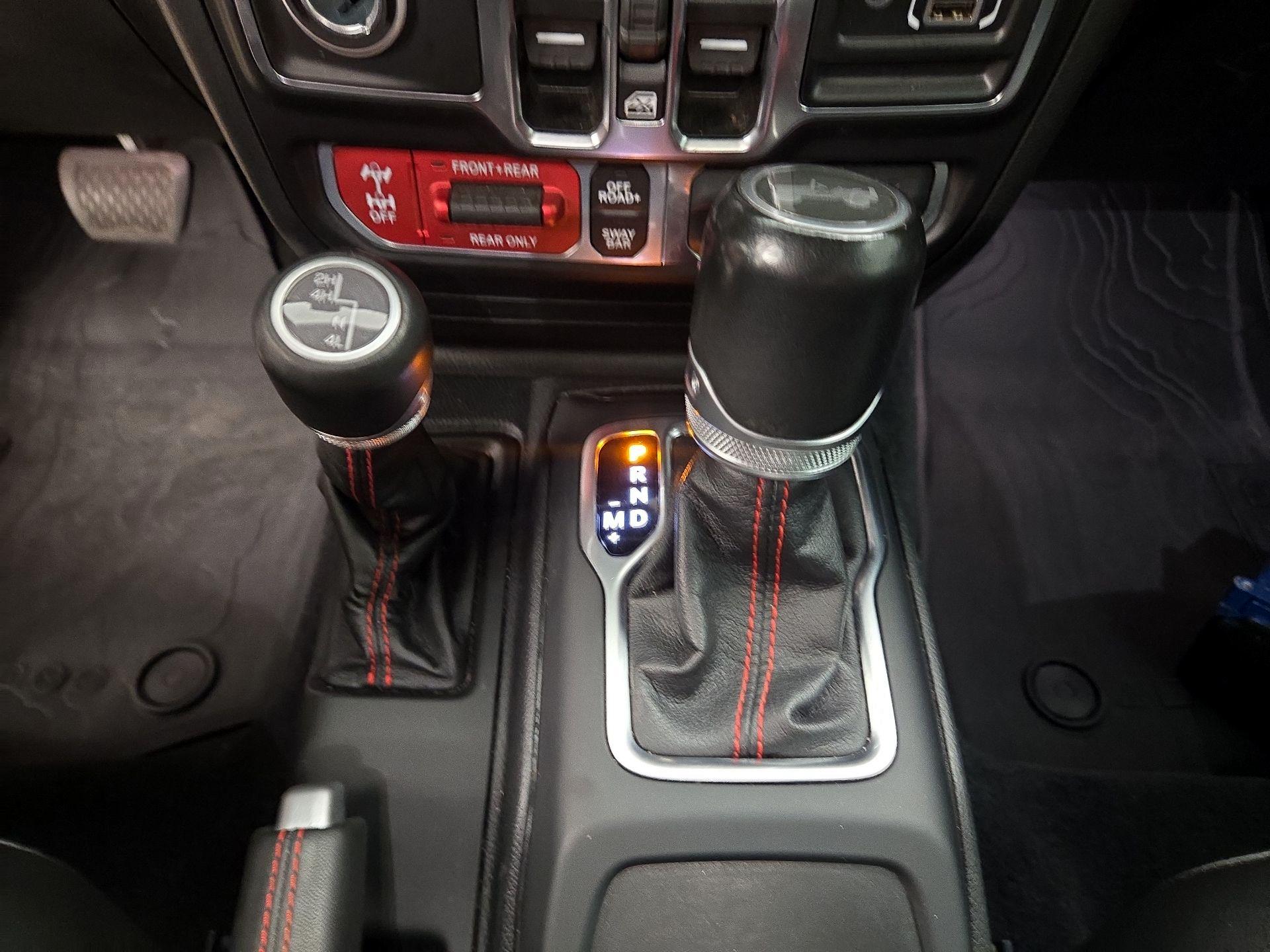 Thumbnail: 2021 Jeep Wrangler - 18