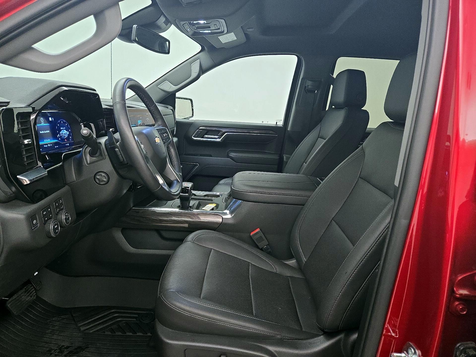 Thumbnail: 2023 Chevrolet Silverado 1500 - 11