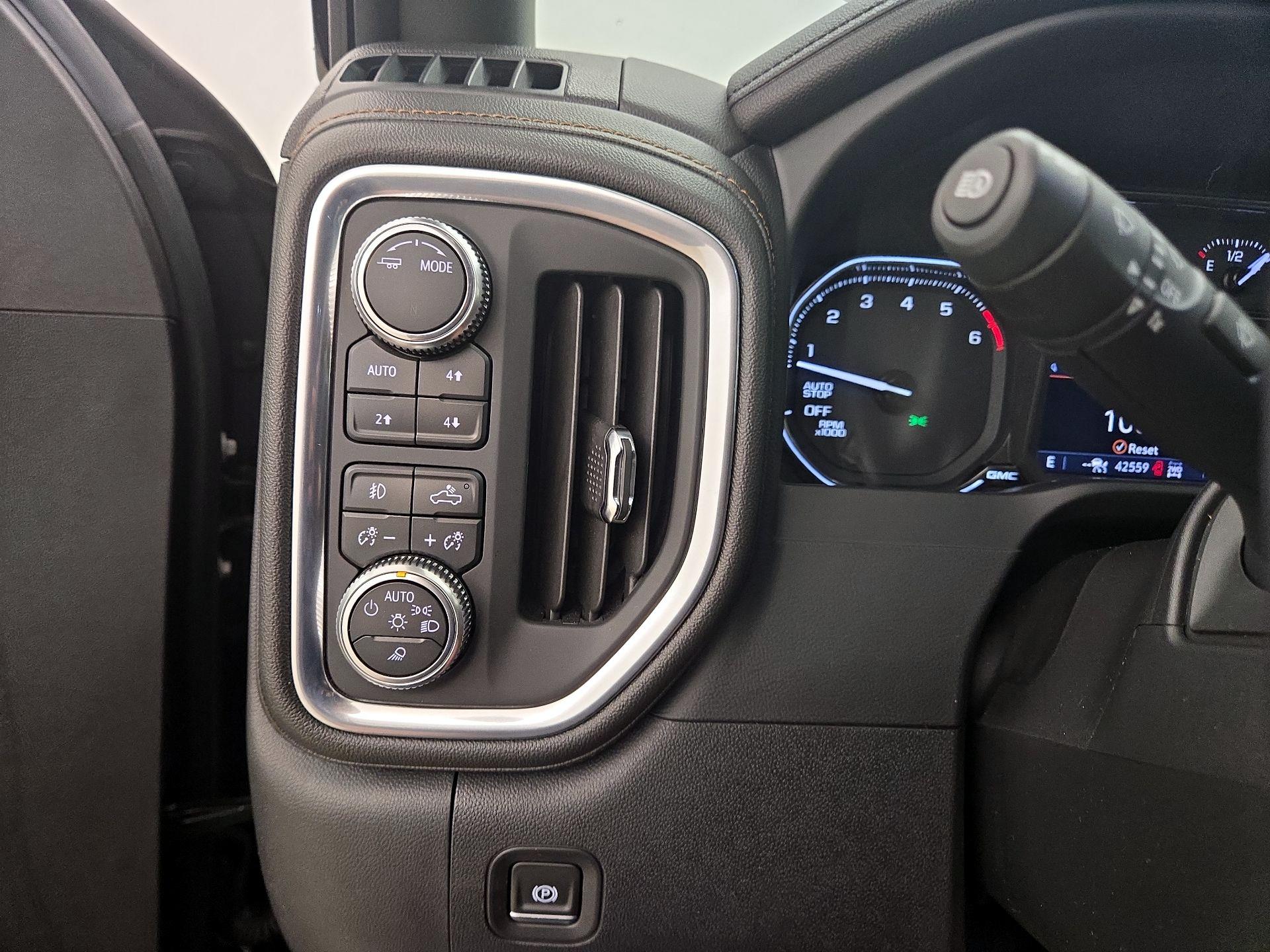Thumbnail: 2020 GMC Sierra 1500 - 13