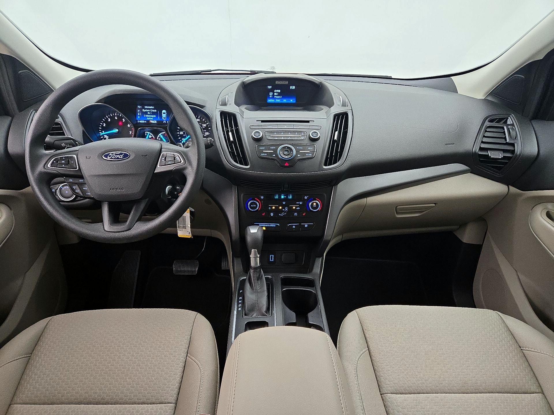 Thumbnail: 2017 Ford Escape - 9