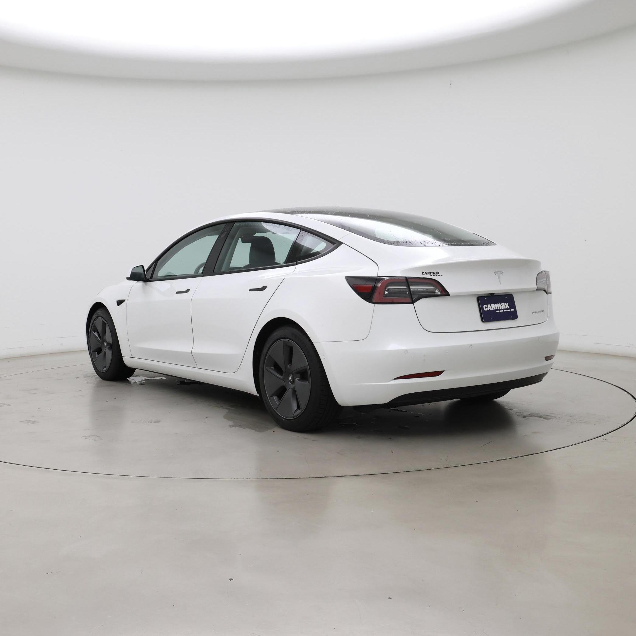 Thumbnail: 2021 Tesla Model 3 - 2