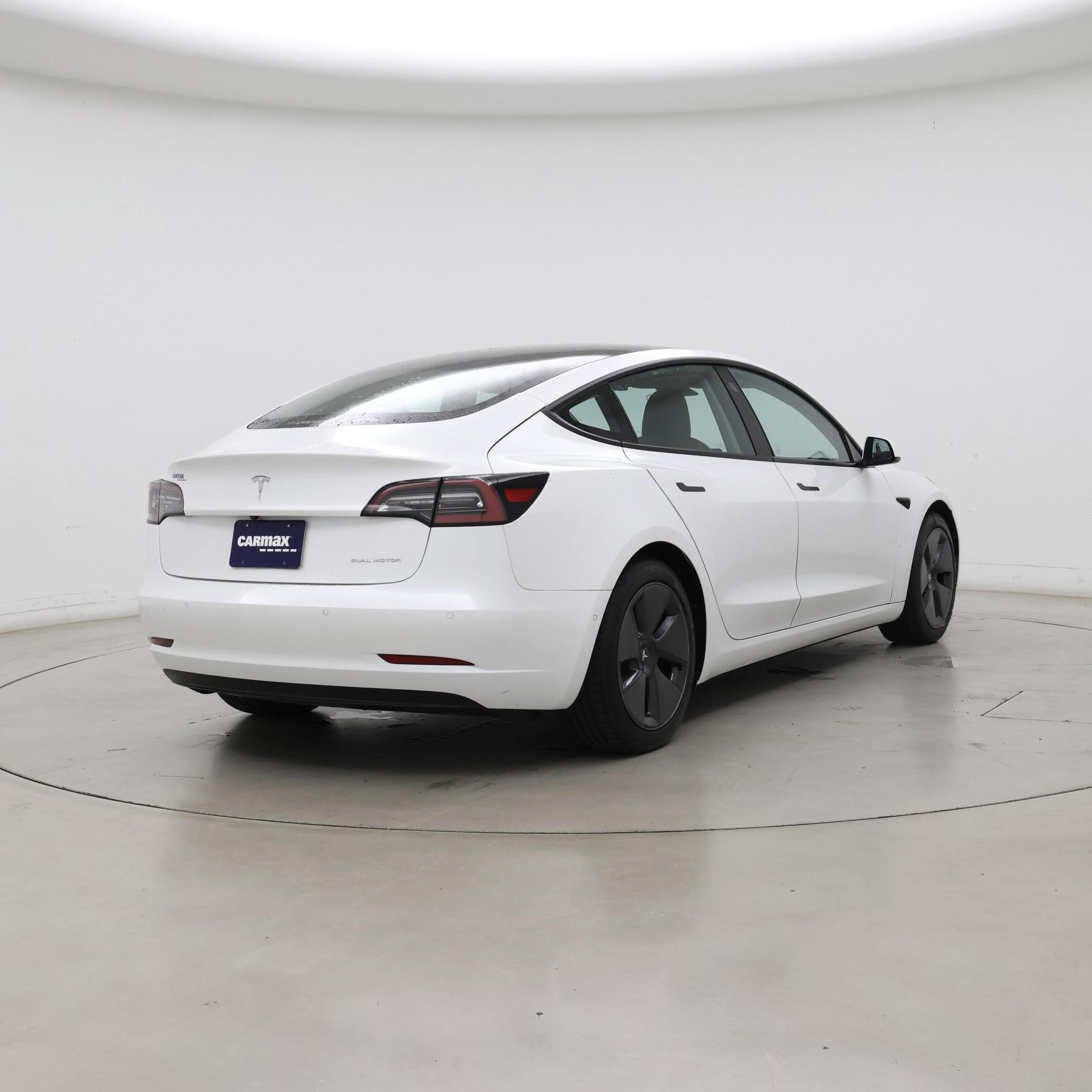 Thumbnail: 2021 Tesla Model 3 - 8