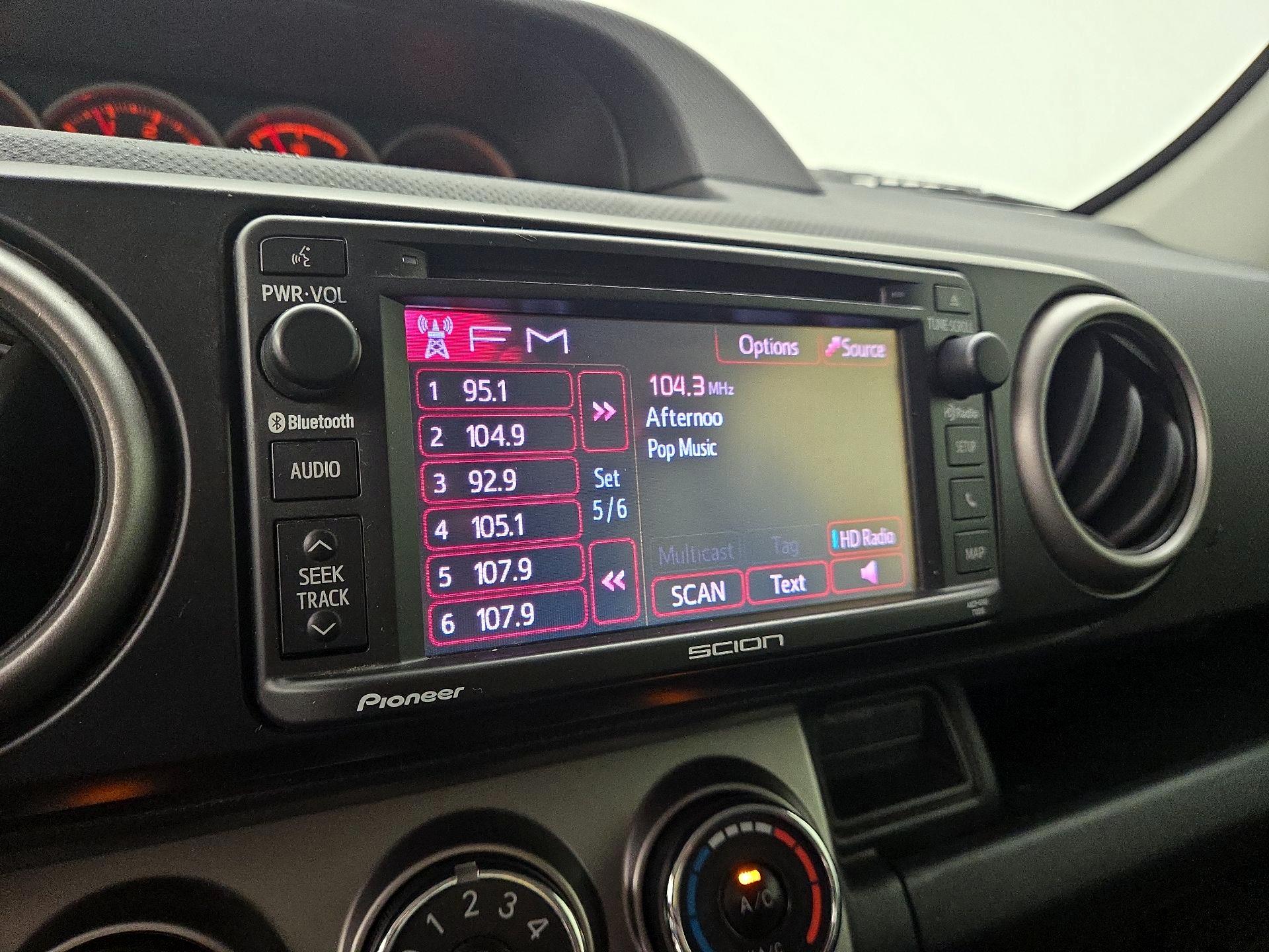 Thumbnail: 2014 Scion xB - 14